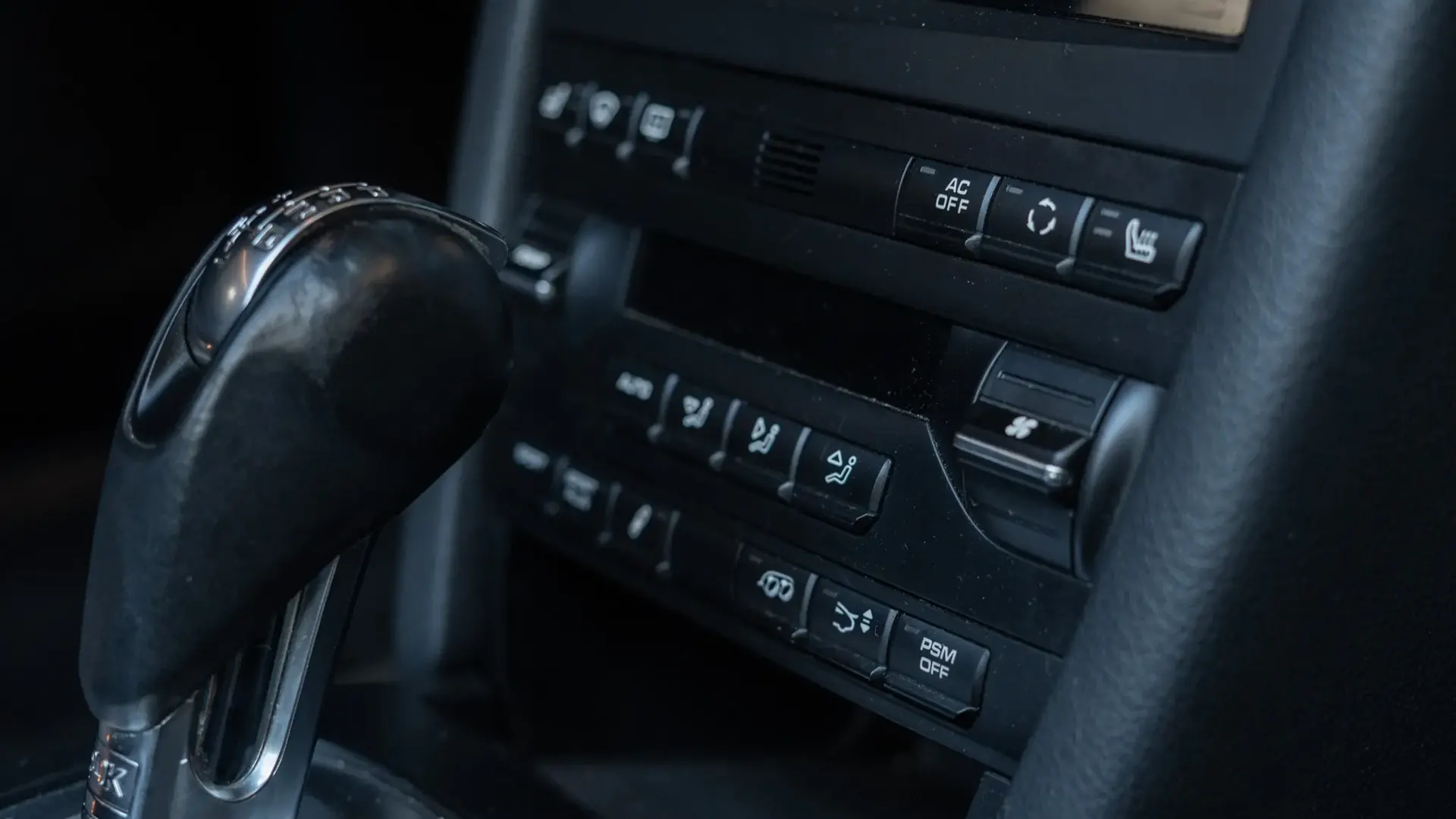 Porsche 911 — photo 23