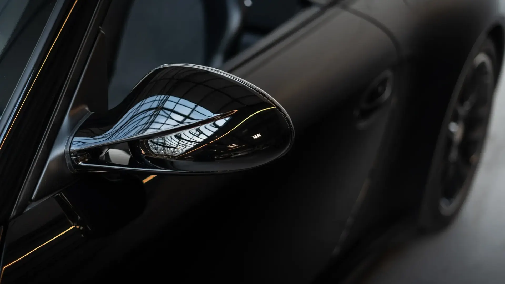 Porsche 911 — photo 42
