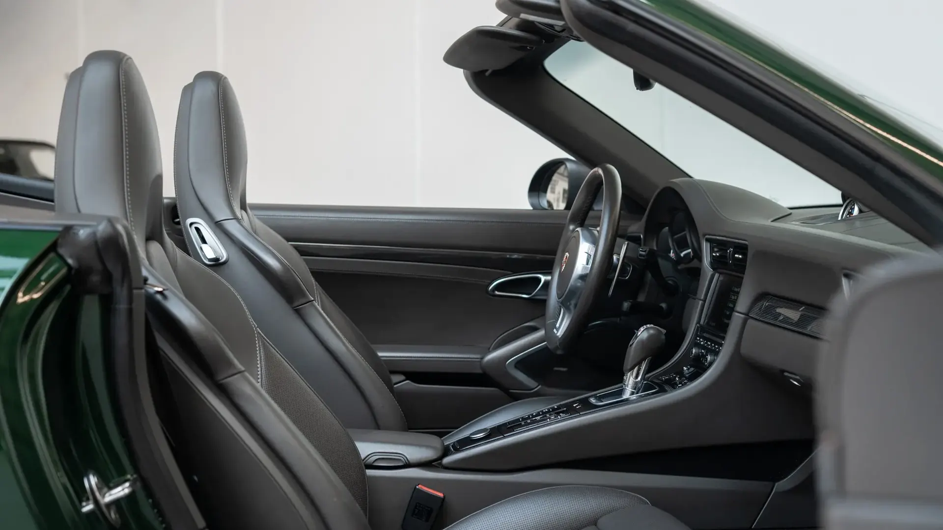 Porsche 991 — photo 26