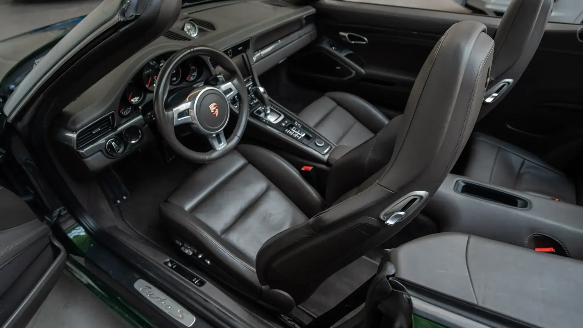 Porsche 991 — photo 10