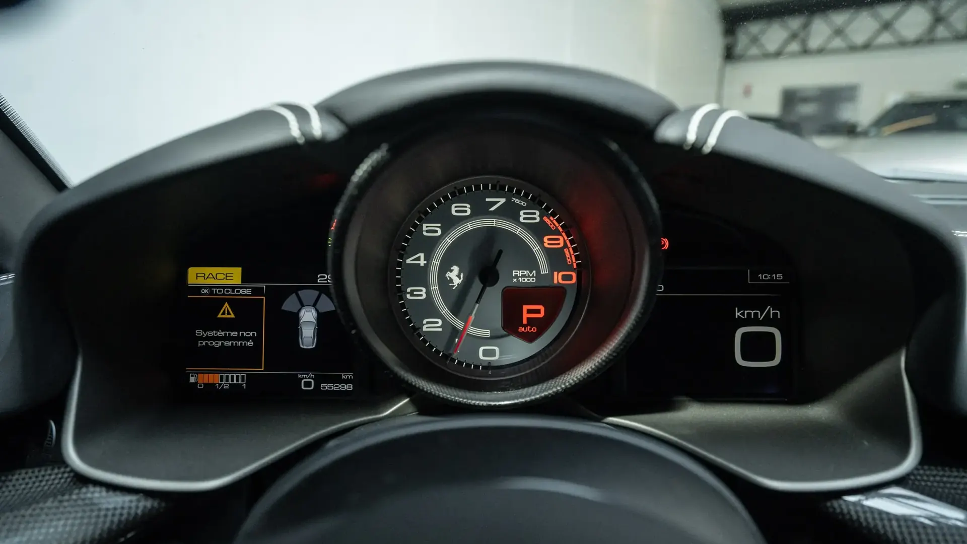 Ferrari F12 — photo 32