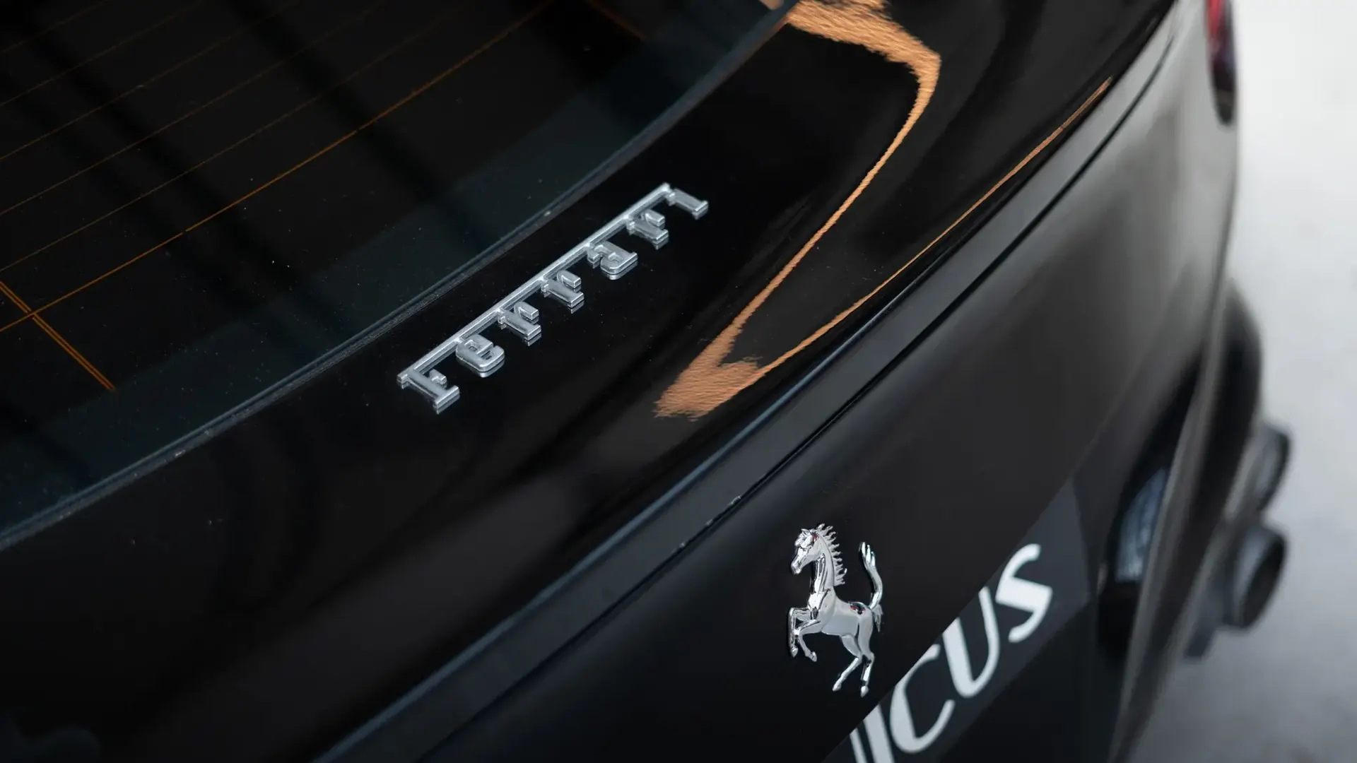 Ferrari F12 — photo 43
