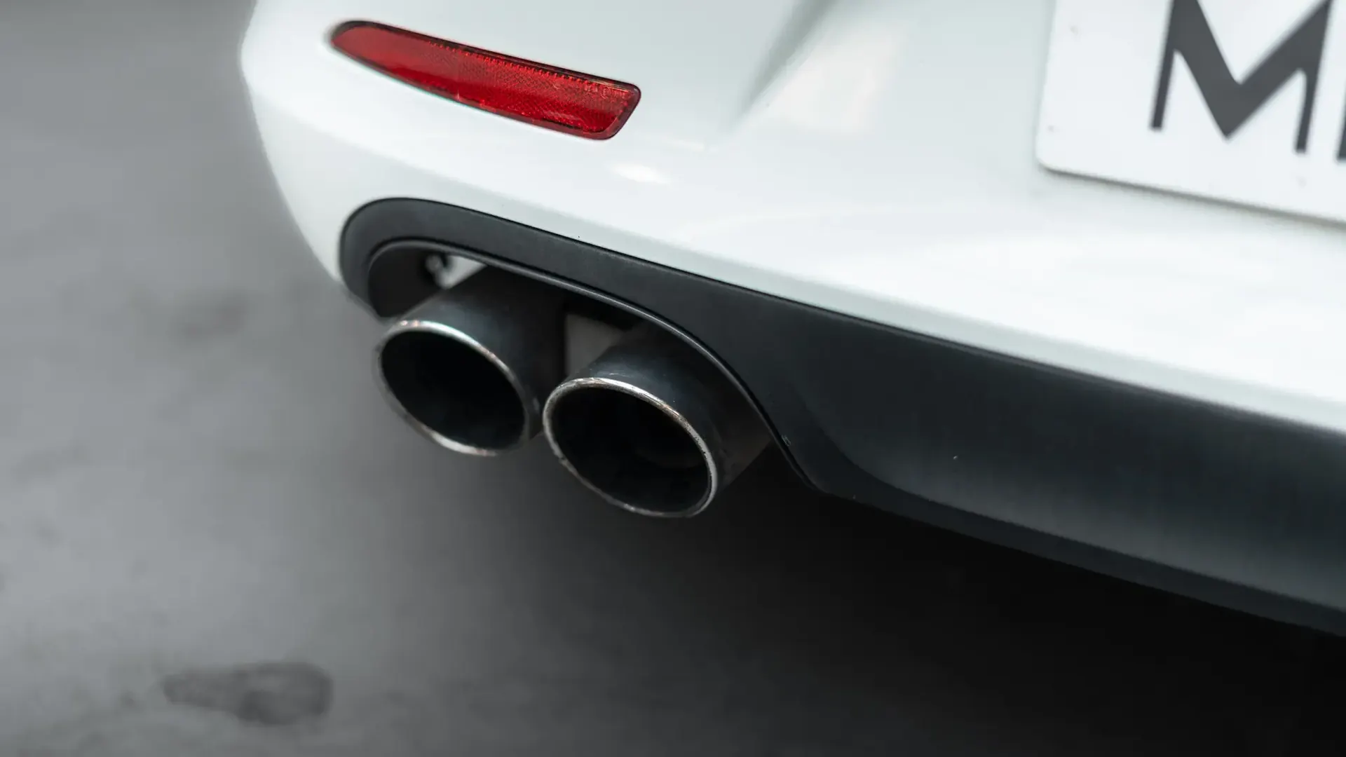 Porsche 911 — photo 49
