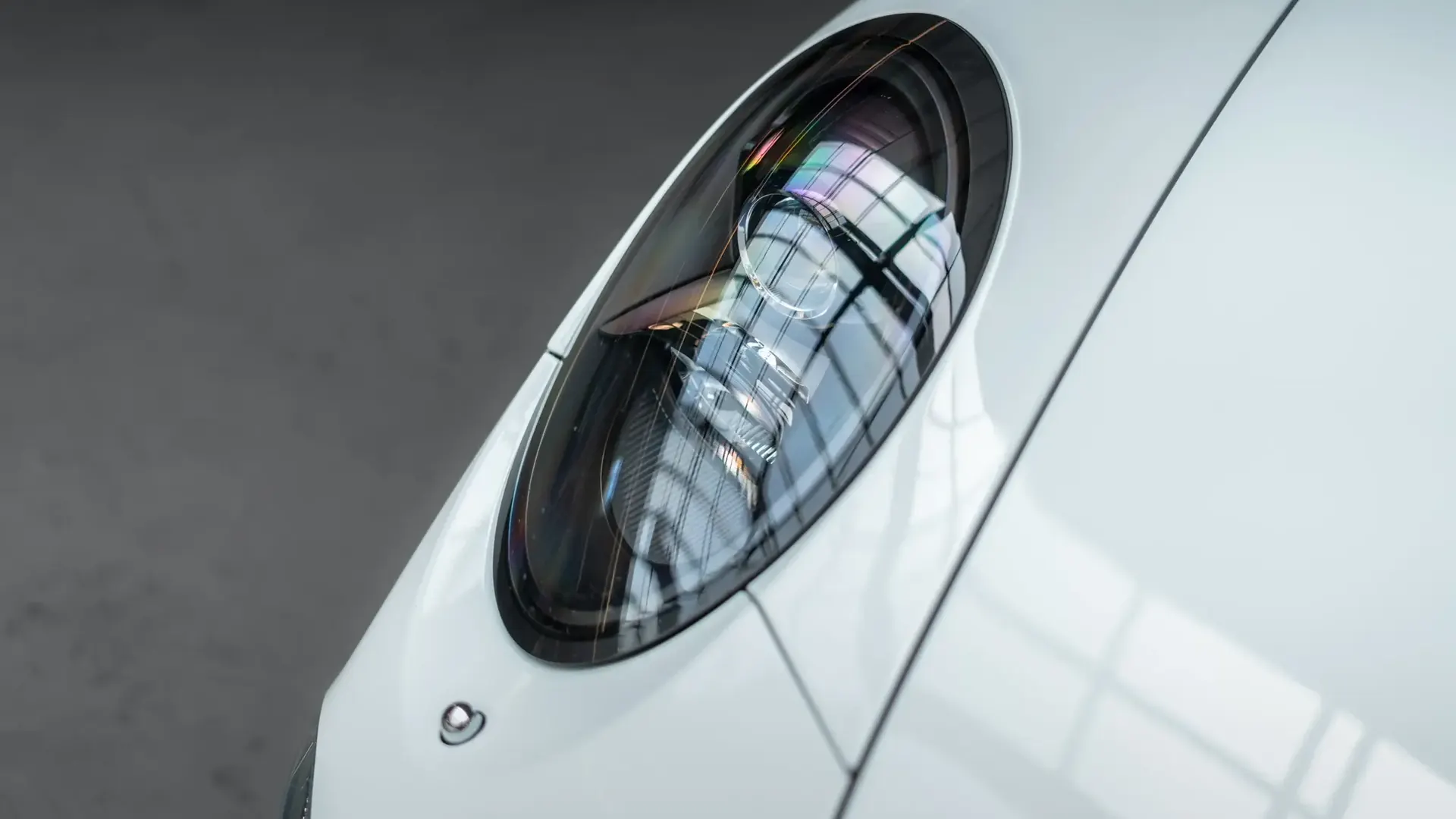Porsche 911 — photo 39