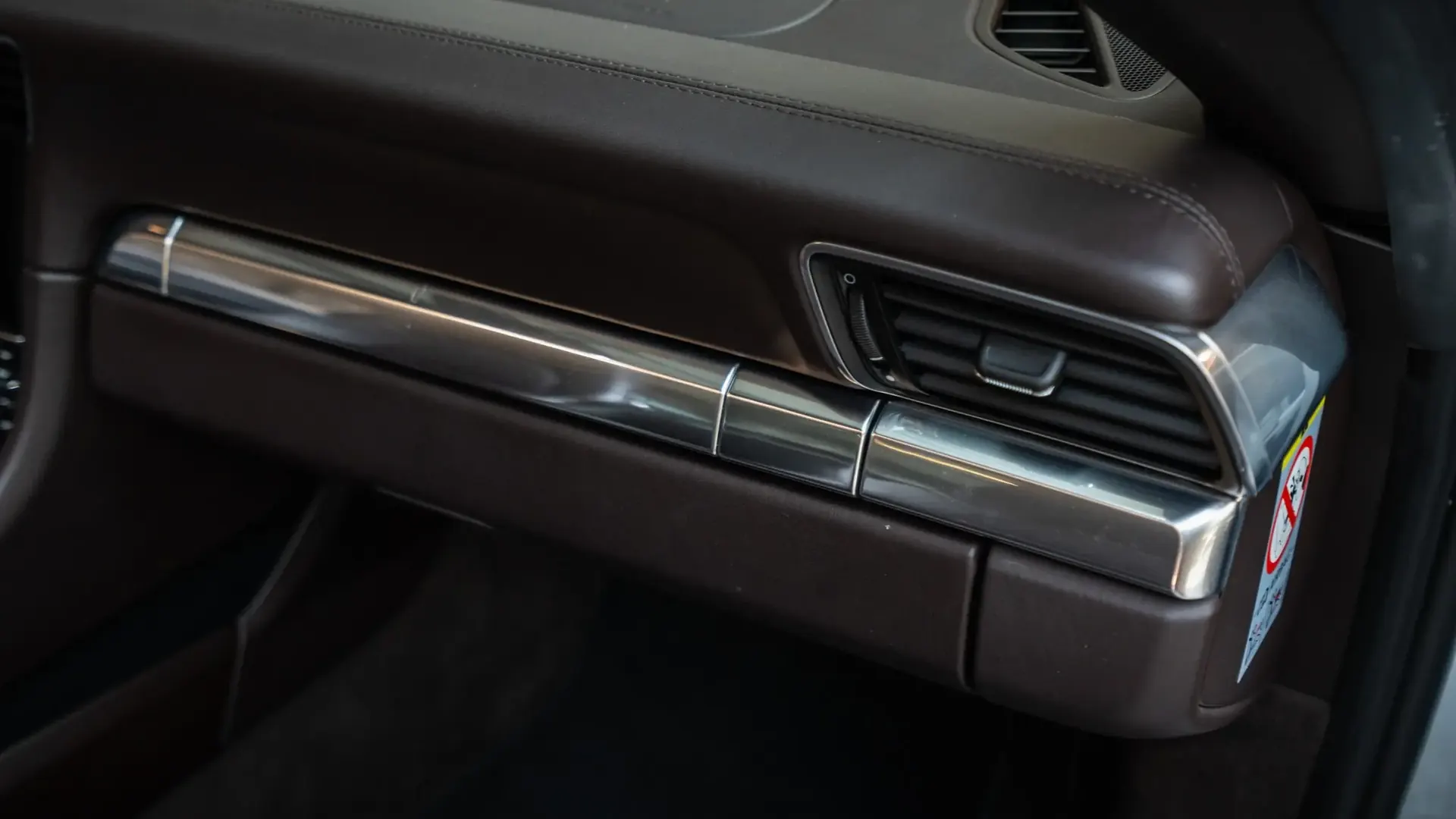 Porsche 911 — photo 30