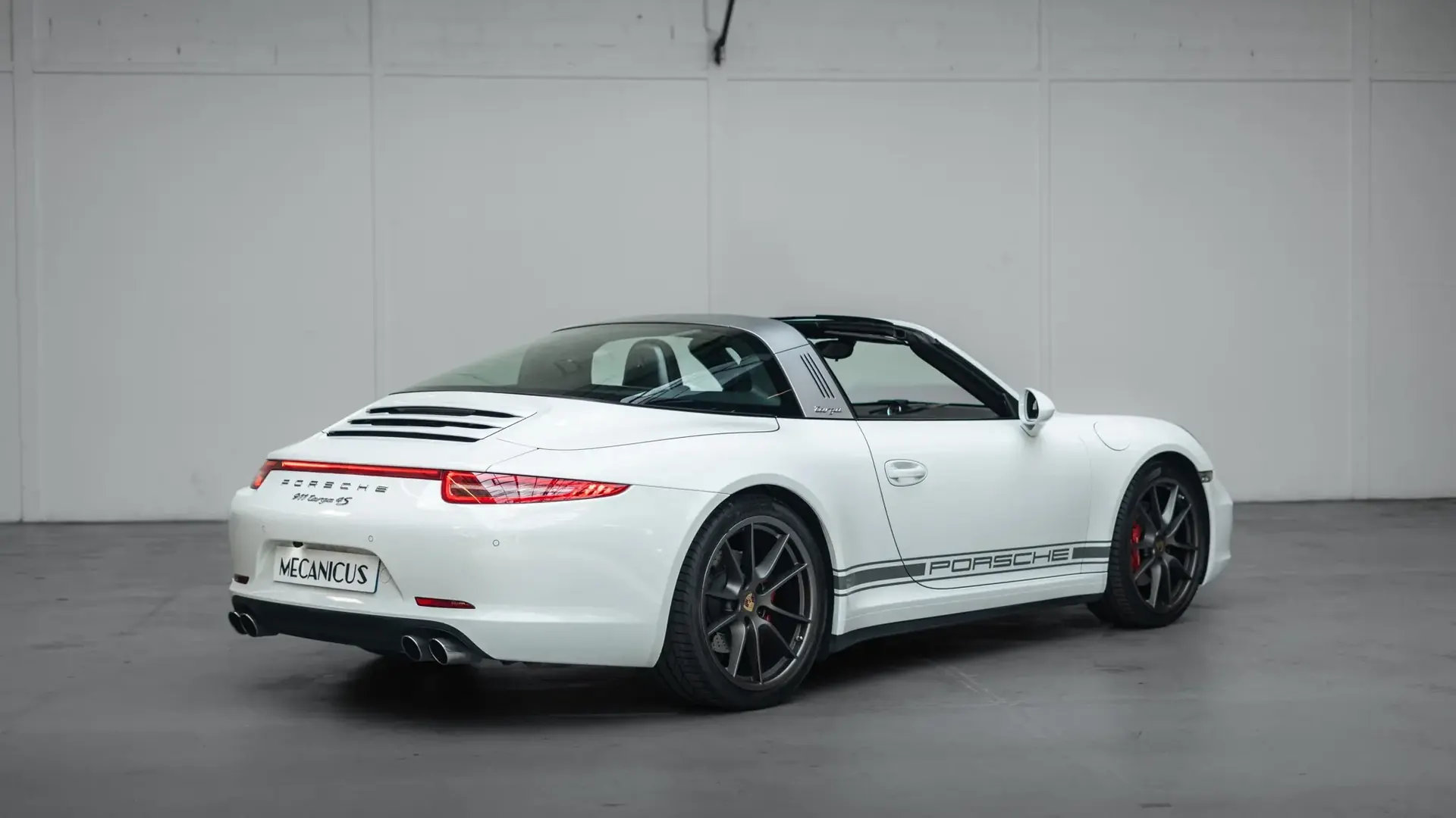 Porsche 911 — photo 2