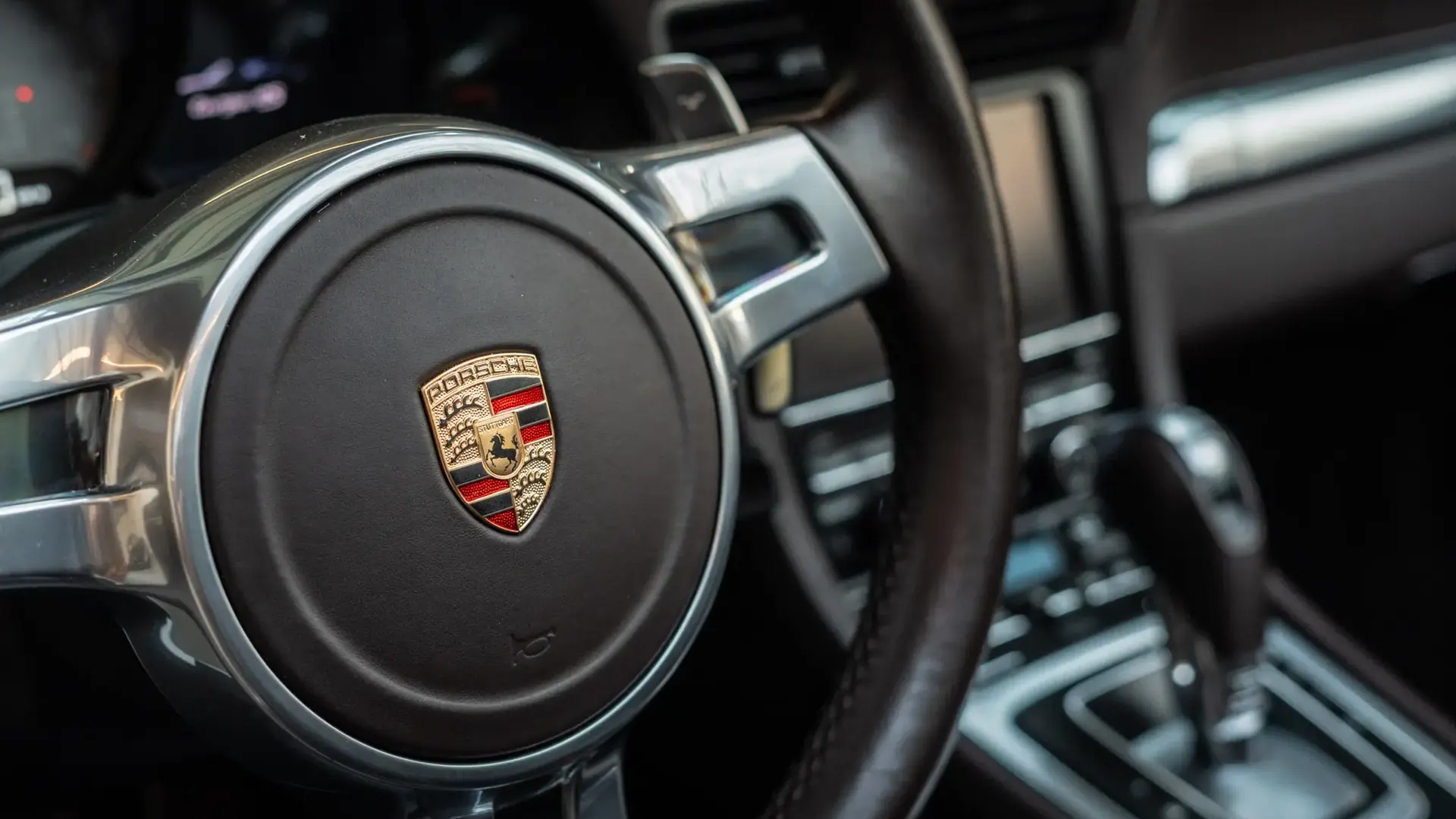 Porsche 911 — photo 14