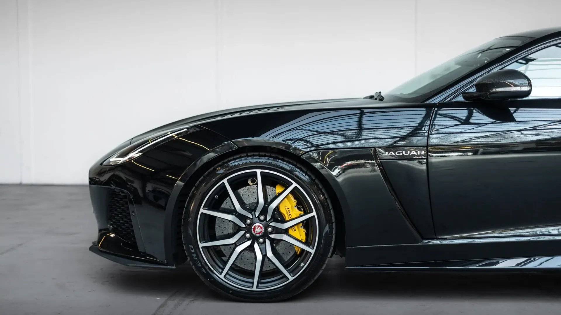 Jaguar F-Type — photo 6