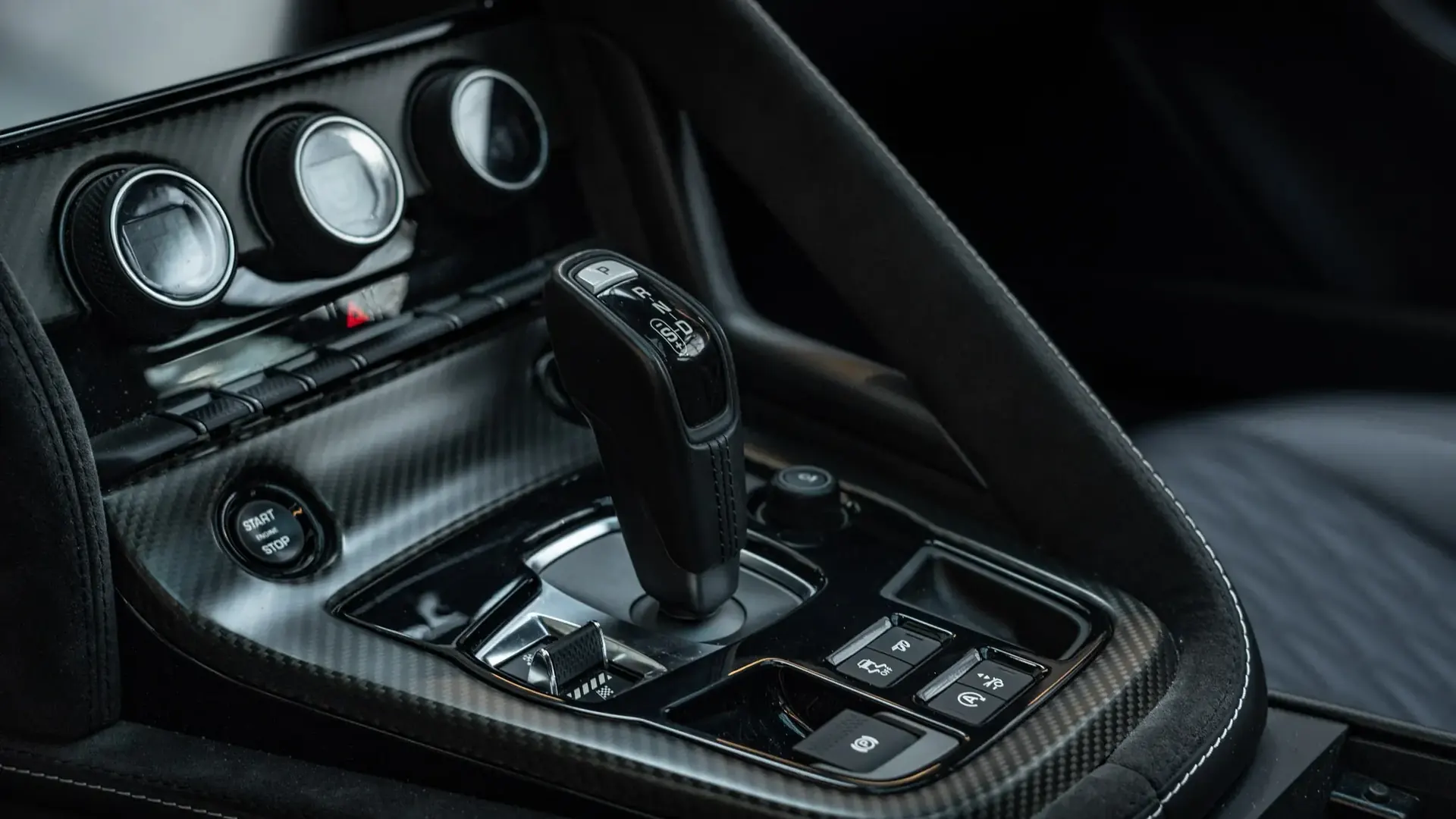 Jaguar F-Type — photo 12