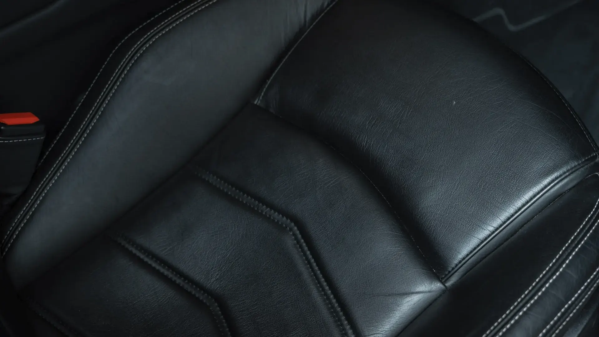Maserati GranTurismo — photo 21