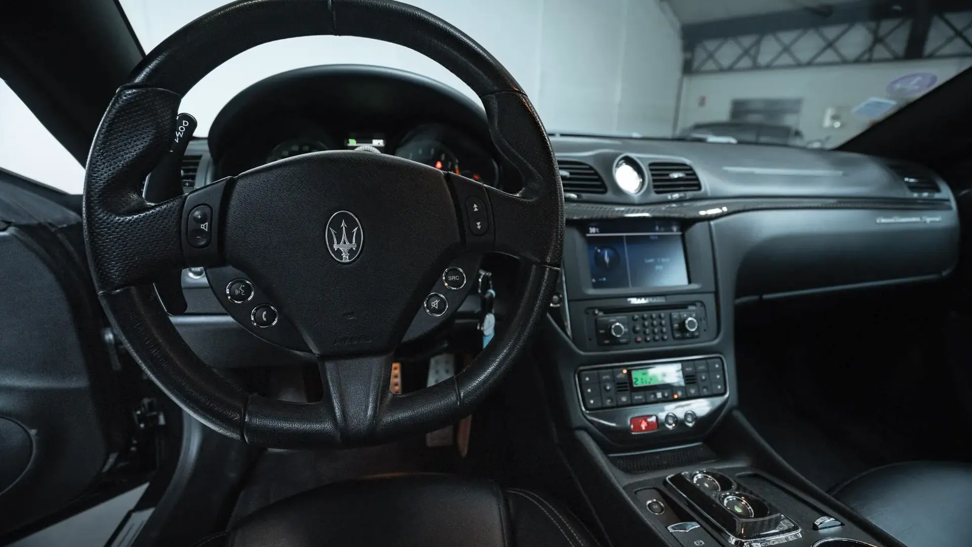 Maserati GranTurismo — photo 24