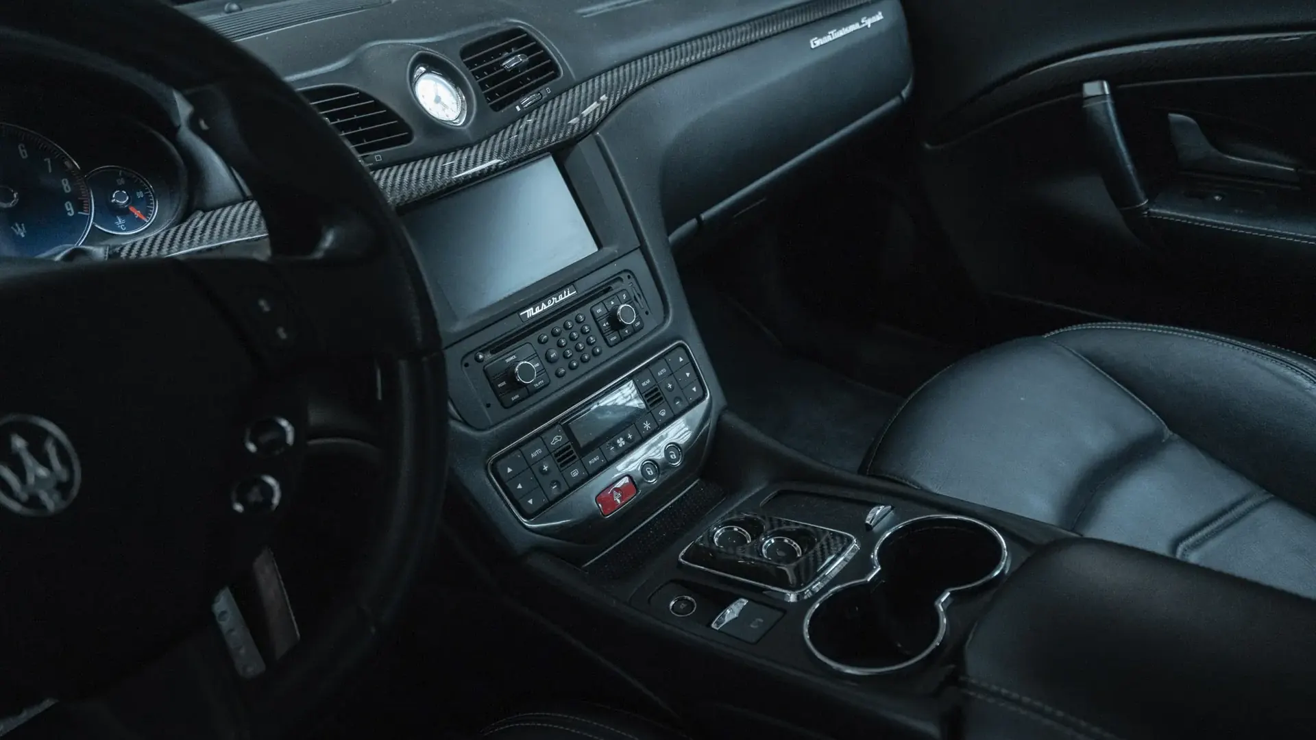 Maserati GranTurismo — photo 27