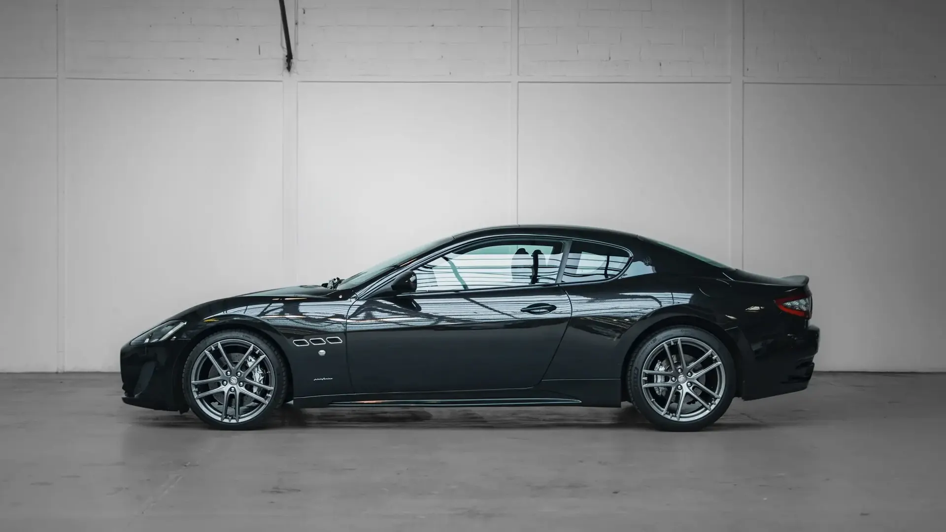 Maserati GranTurismo — photo 5
