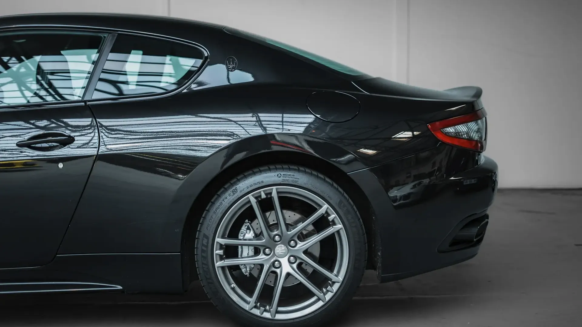 Maserati GranTurismo — photo 7