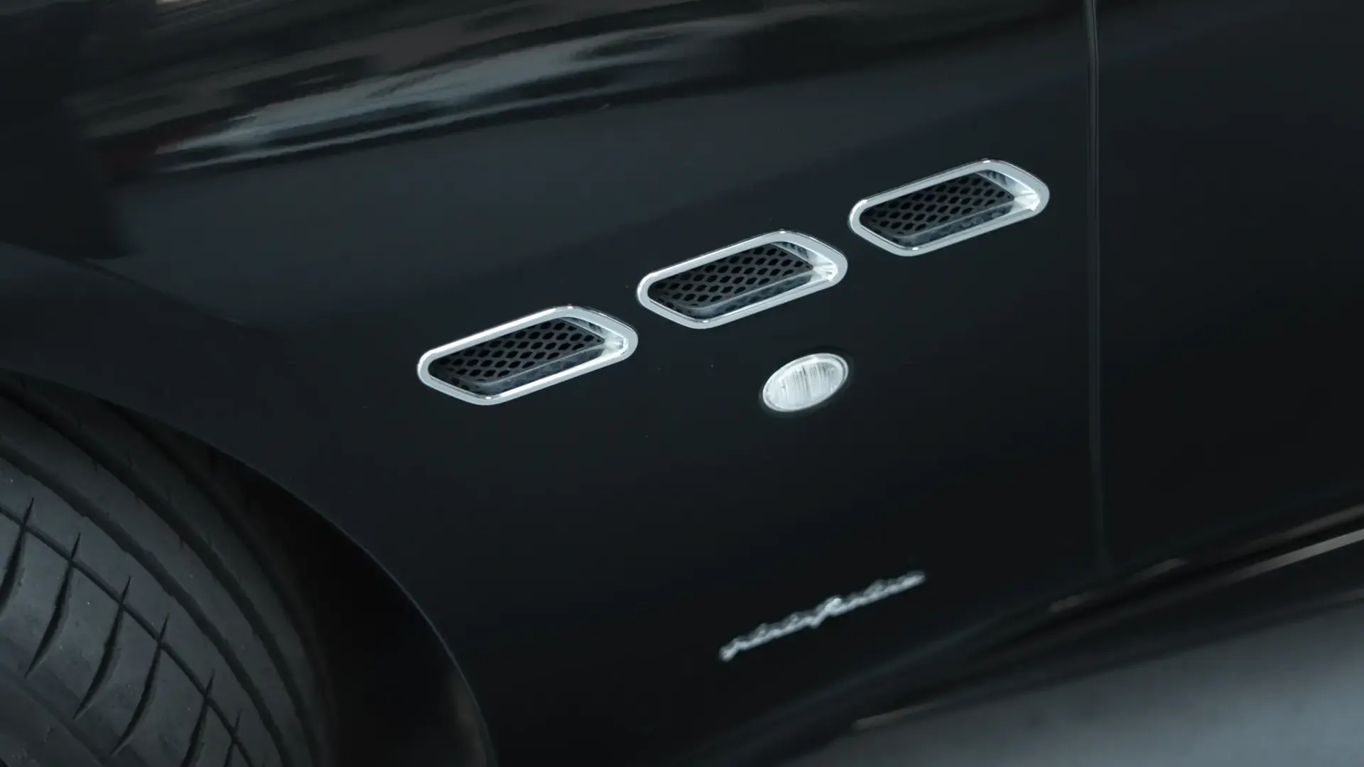 Maserati GranTurismo — photo 40