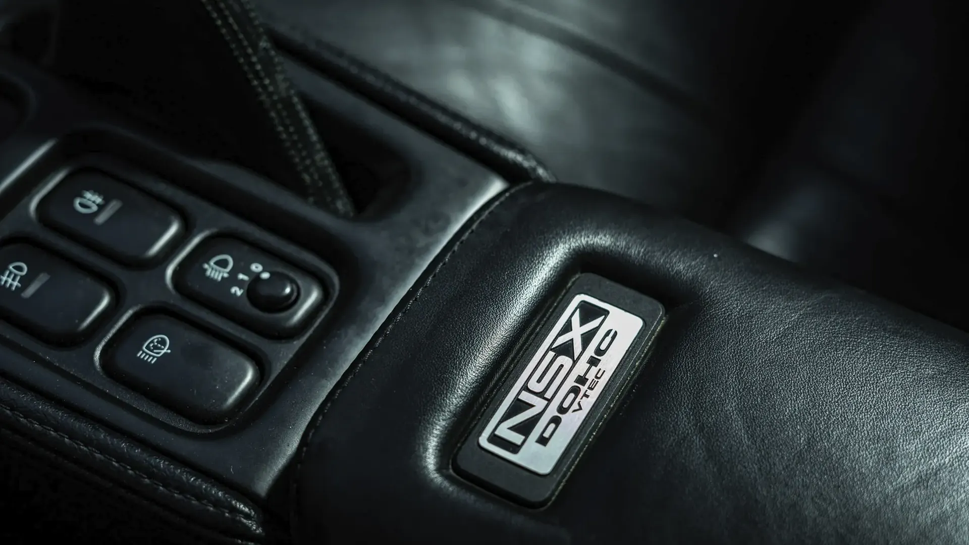 Honda NSX — photo 24