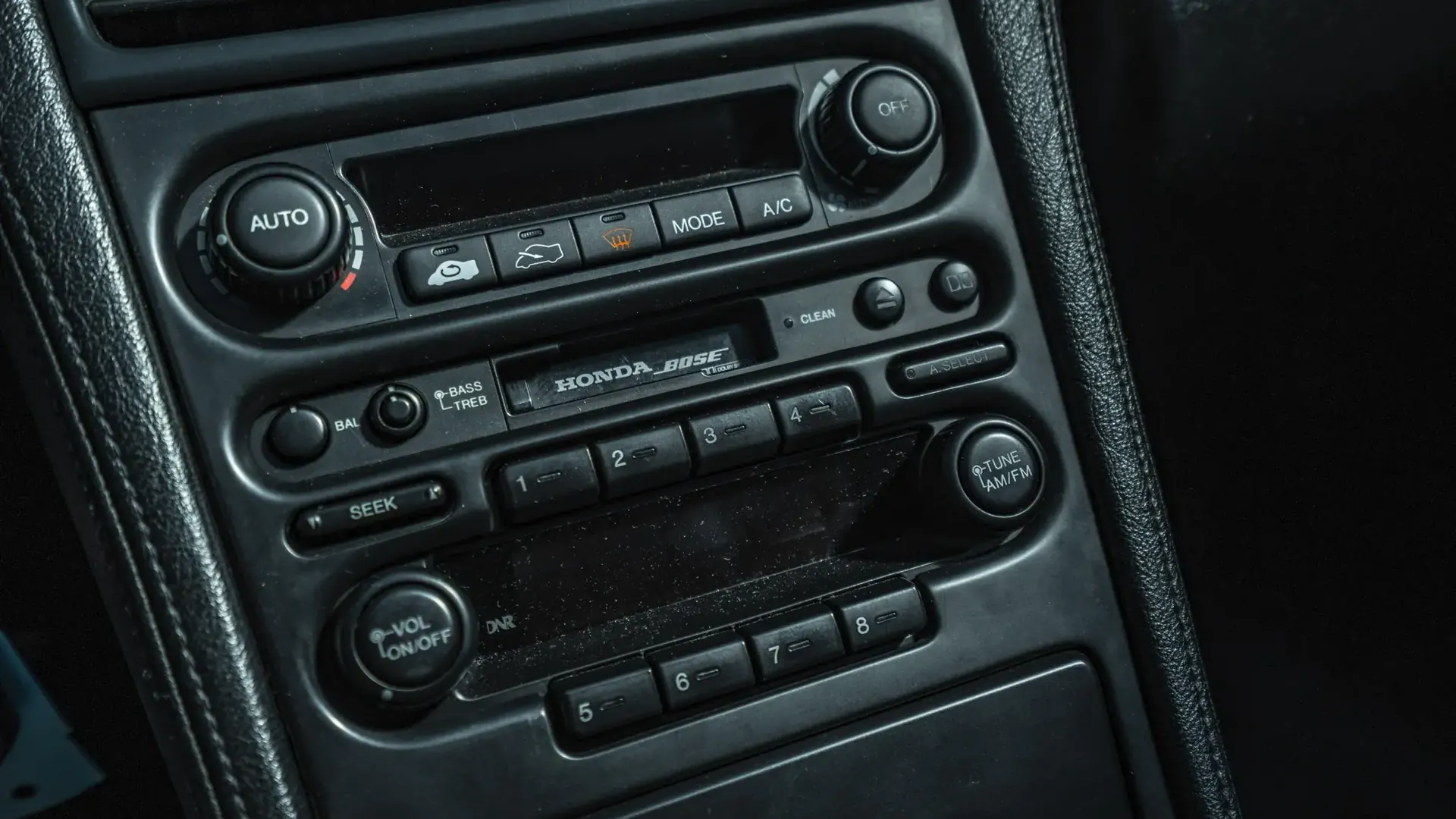 Honda NSX — photo 22