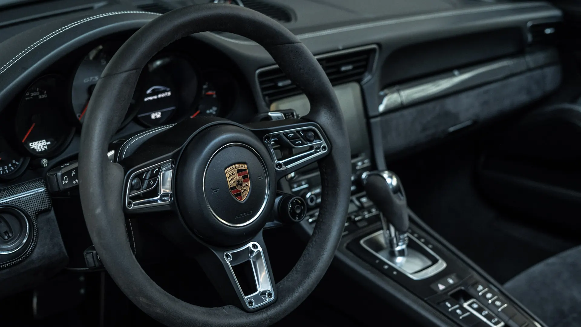 Porsche 911 — photo 9