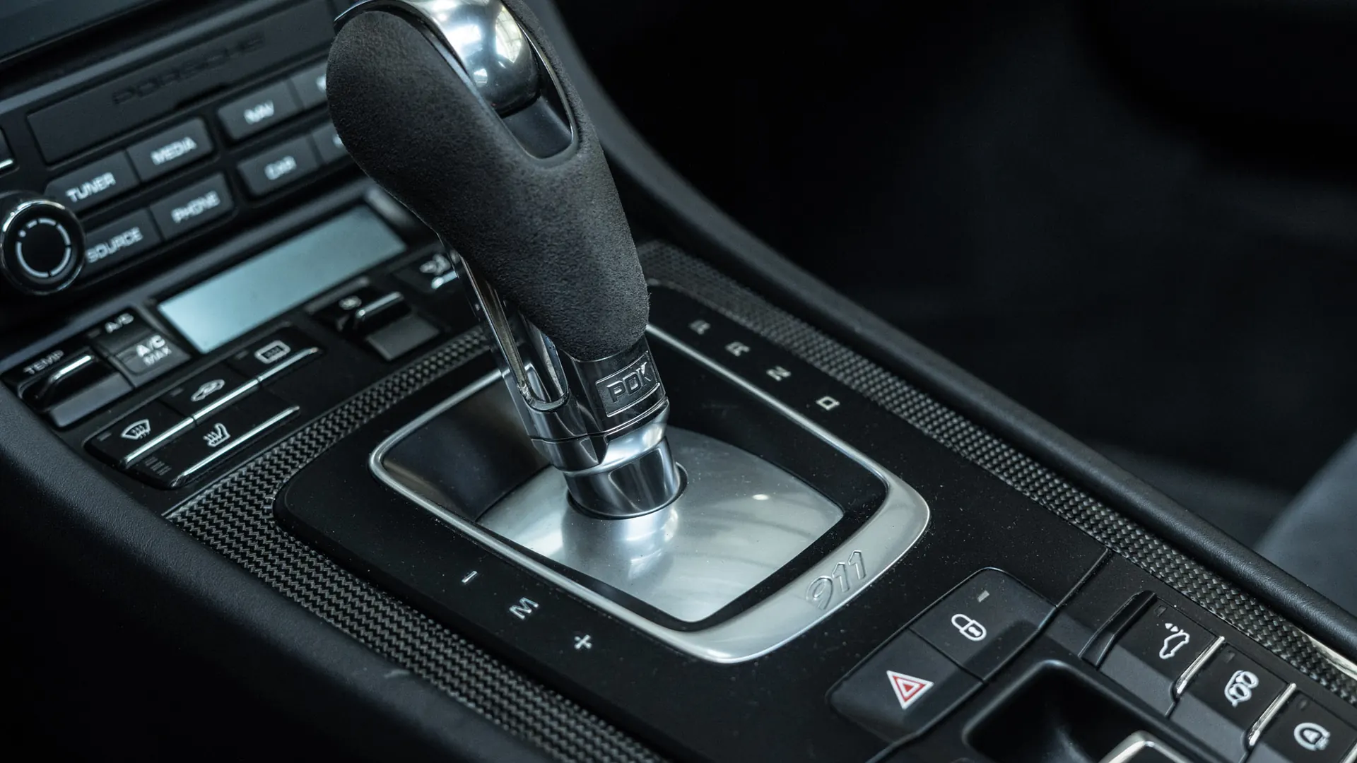 Porsche 911 — photo 13