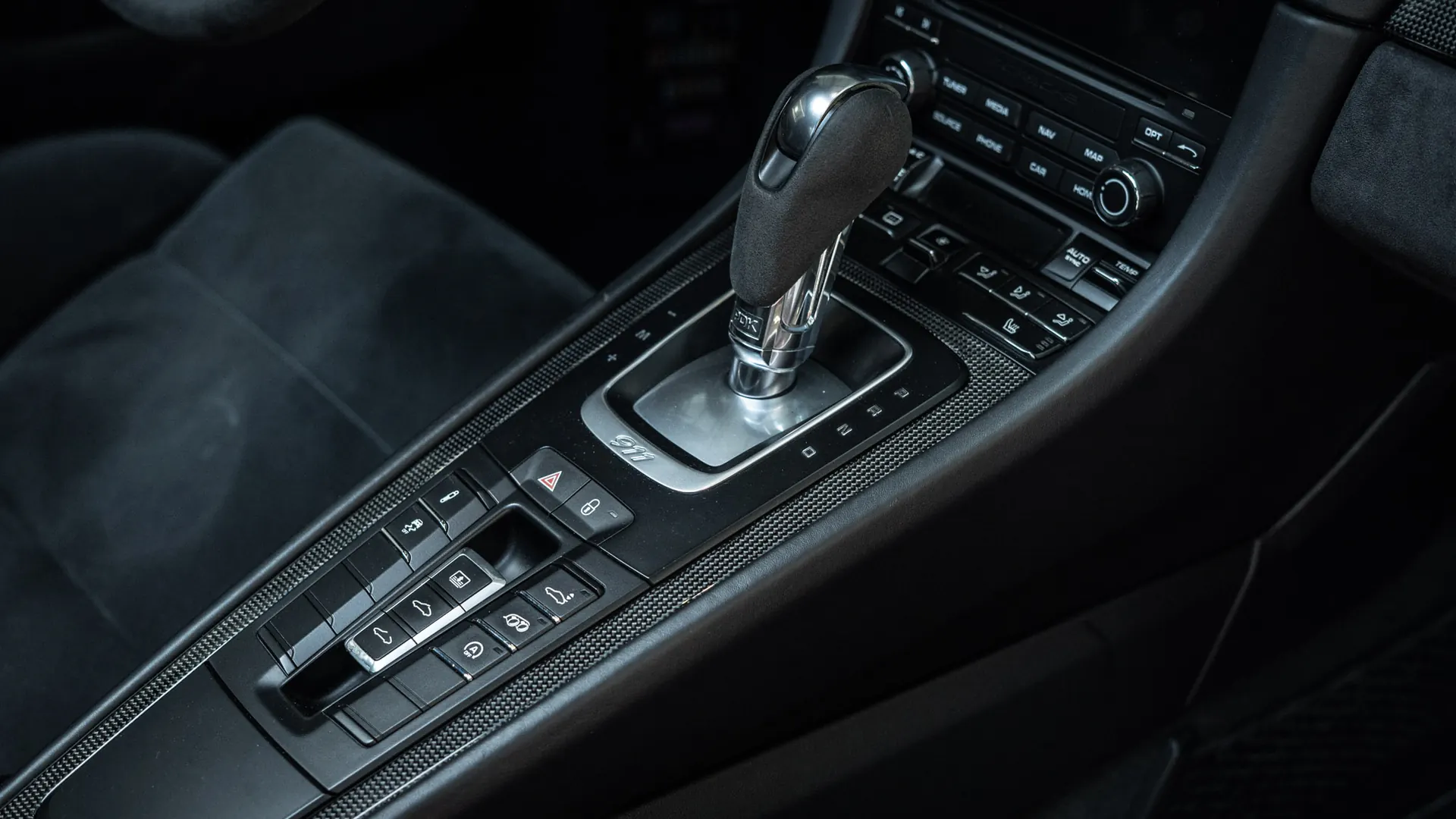 Porsche 911 — photo 14