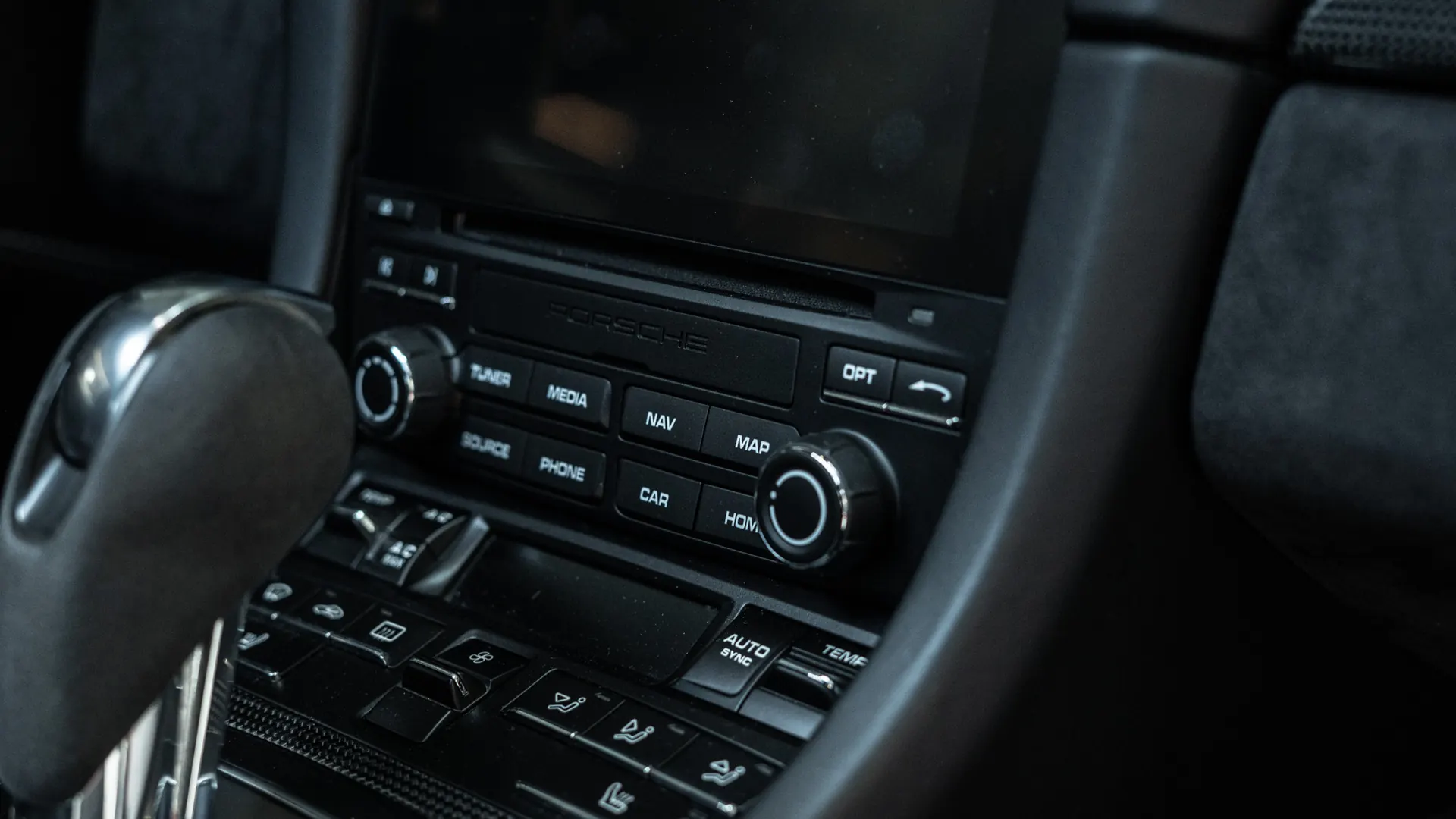 Porsche 911 — photo 16