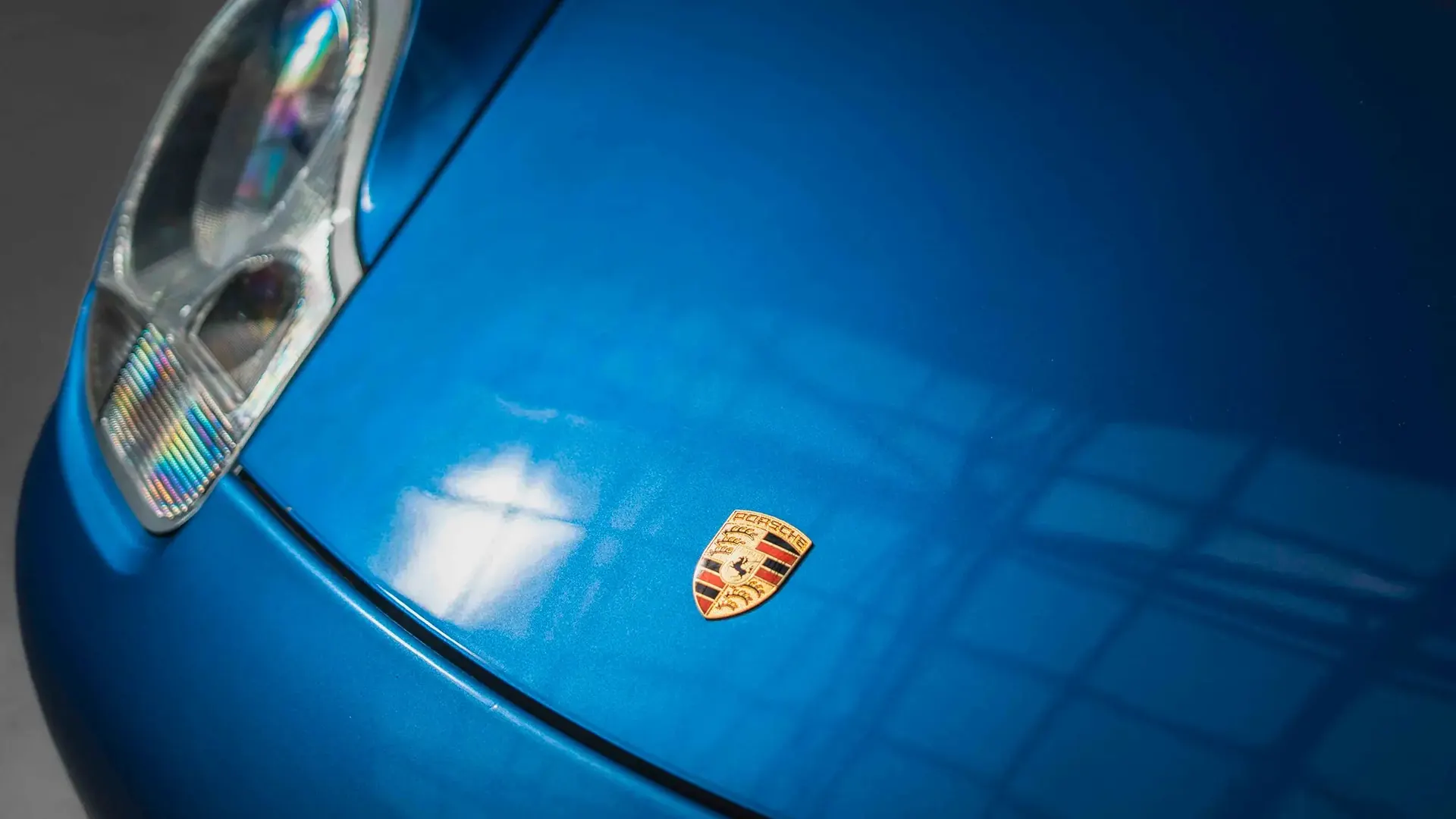 Porsche 911 — photo 33
