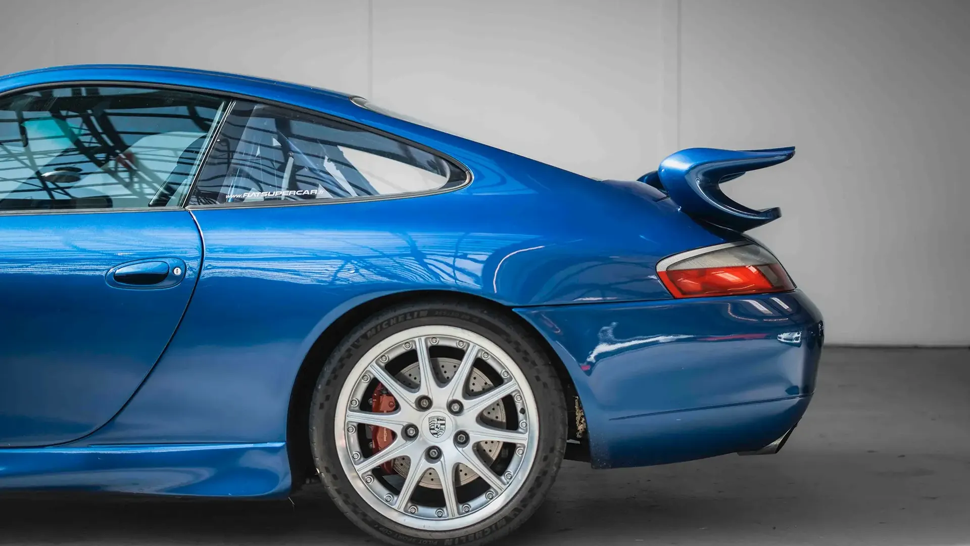 Porsche 911 — photo 7