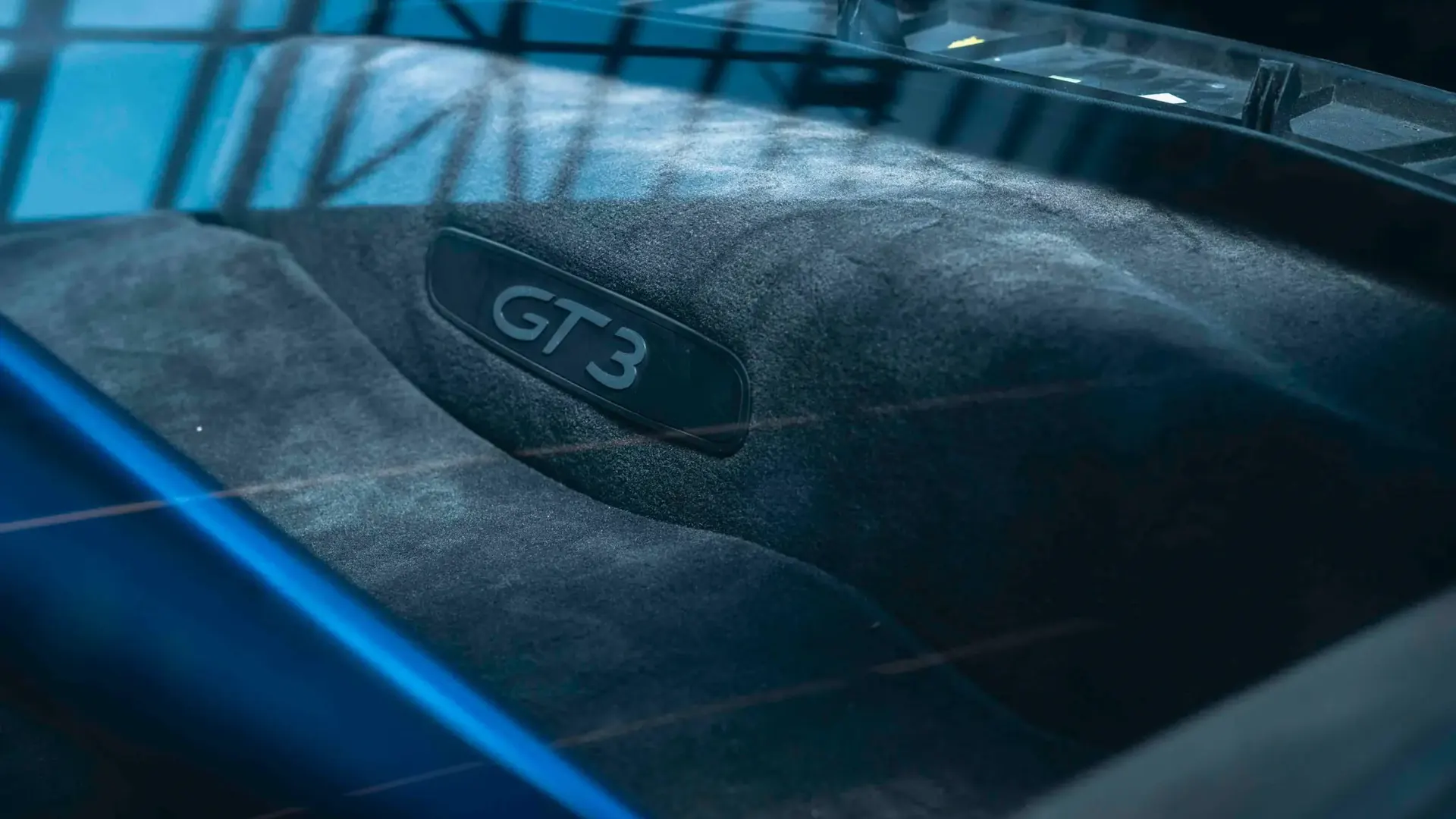 Porsche 911 — photo 13