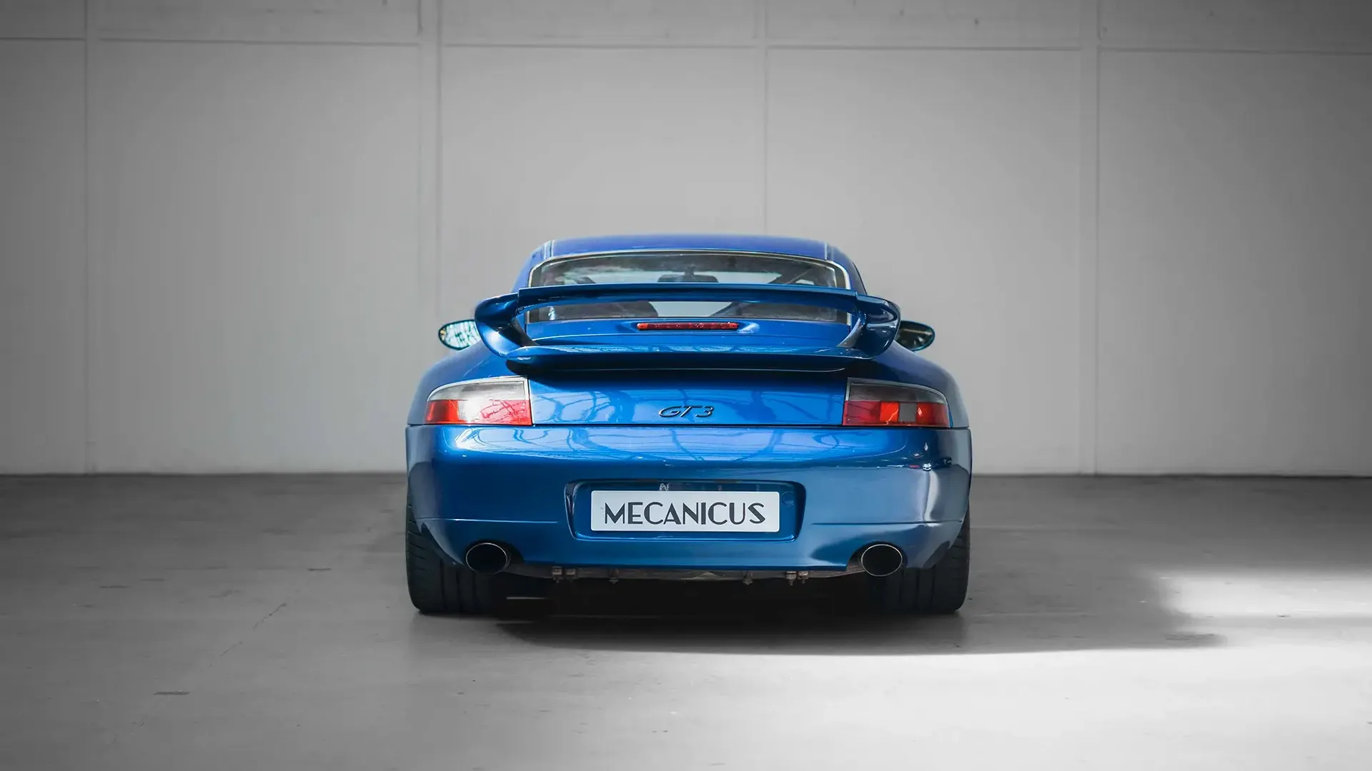 Porsche 911 — photo 4