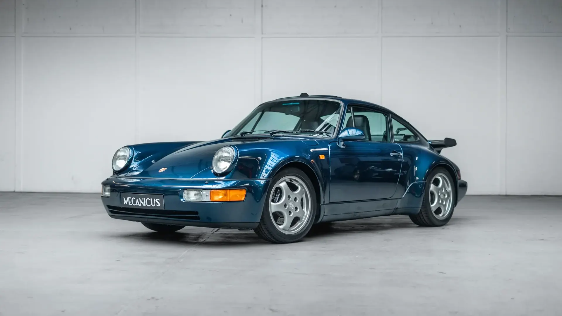 Porsche 964 — photo 33
