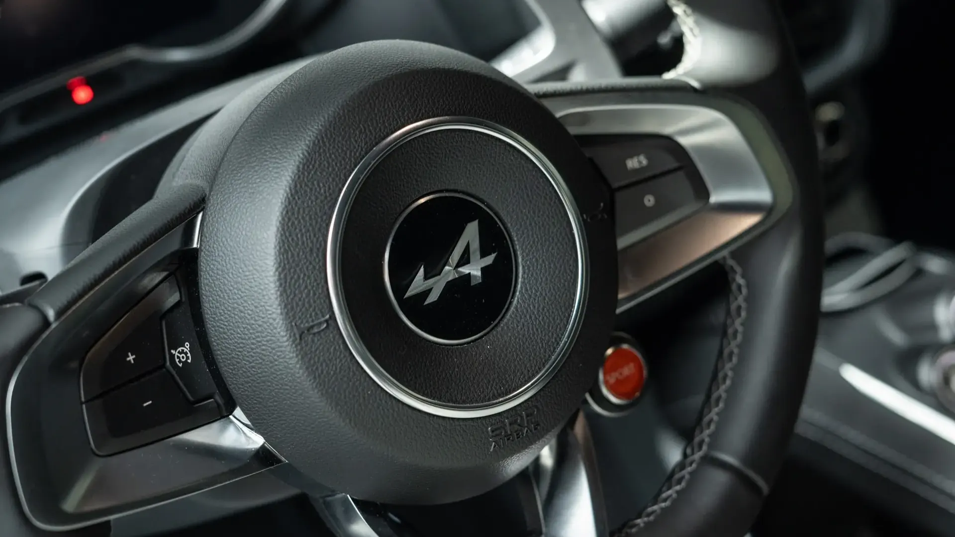 Alpine A110 — photo 11
