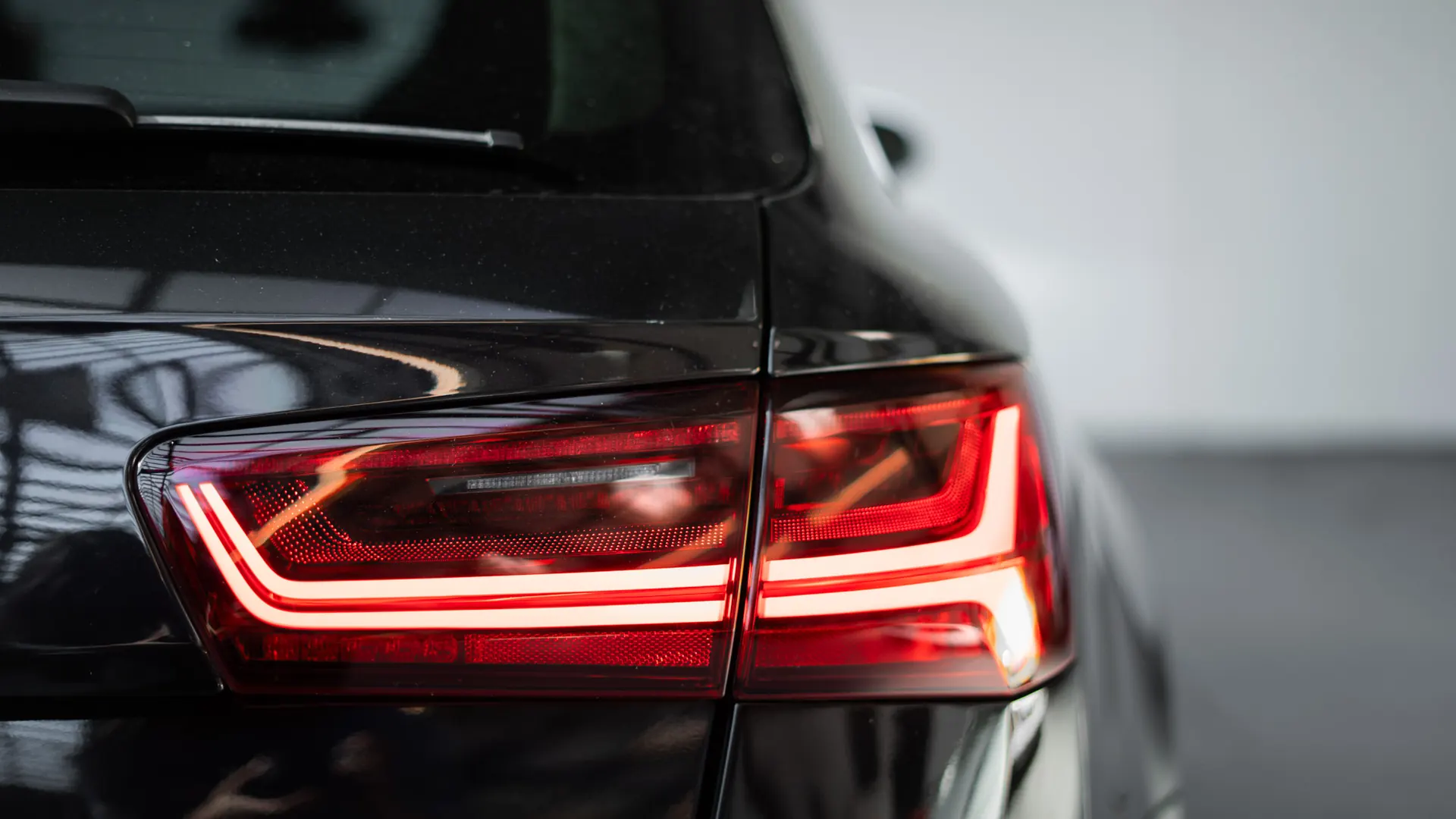 Audi RS6 — photo 37