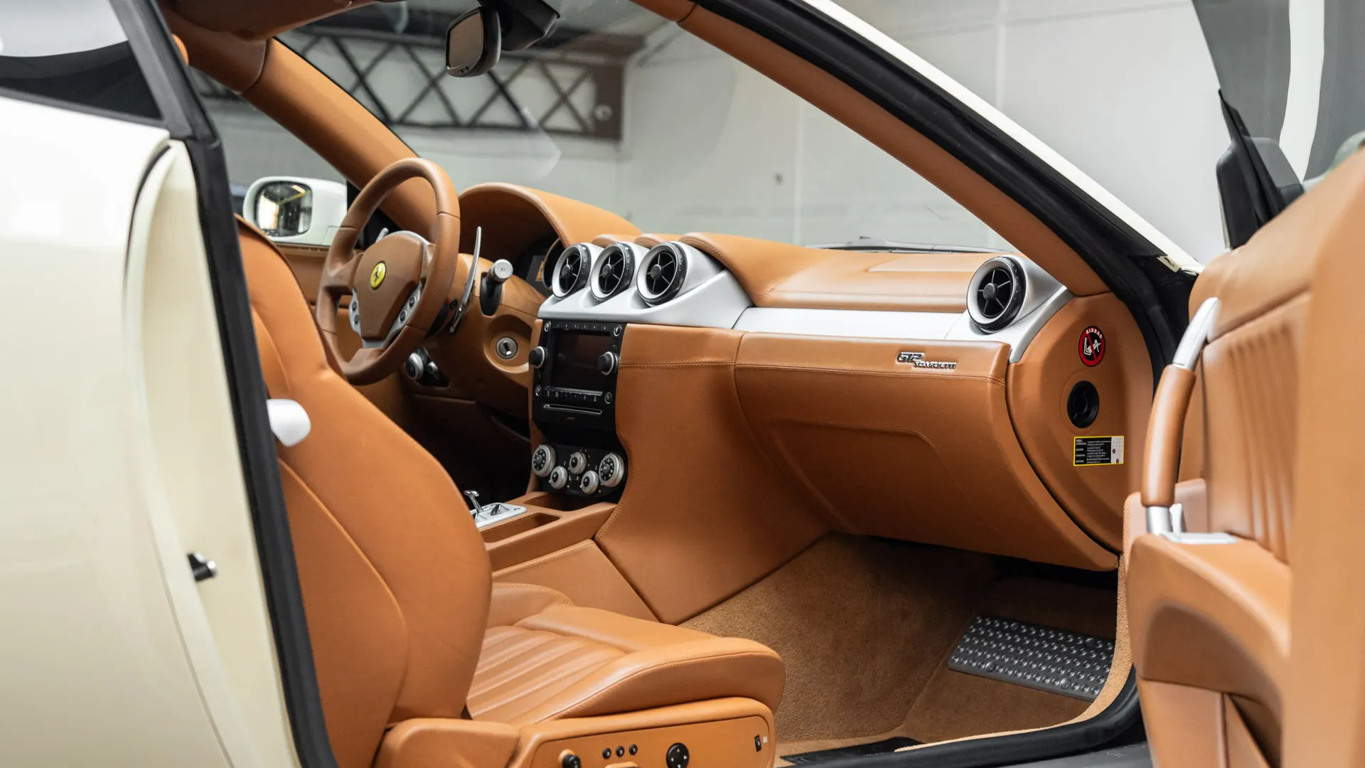Ferrari 612 — photo 24