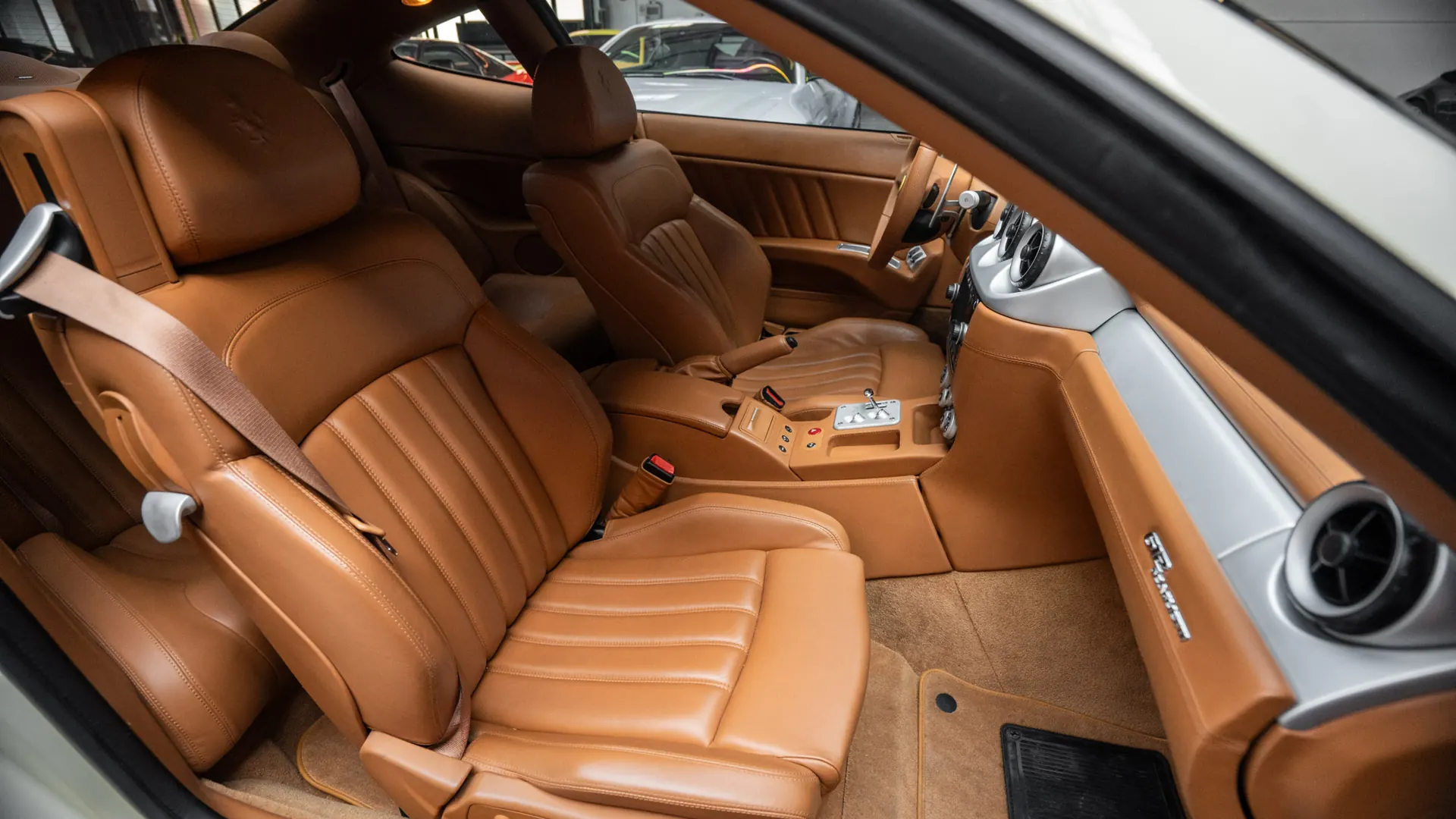 Ferrari 612 — photo 27