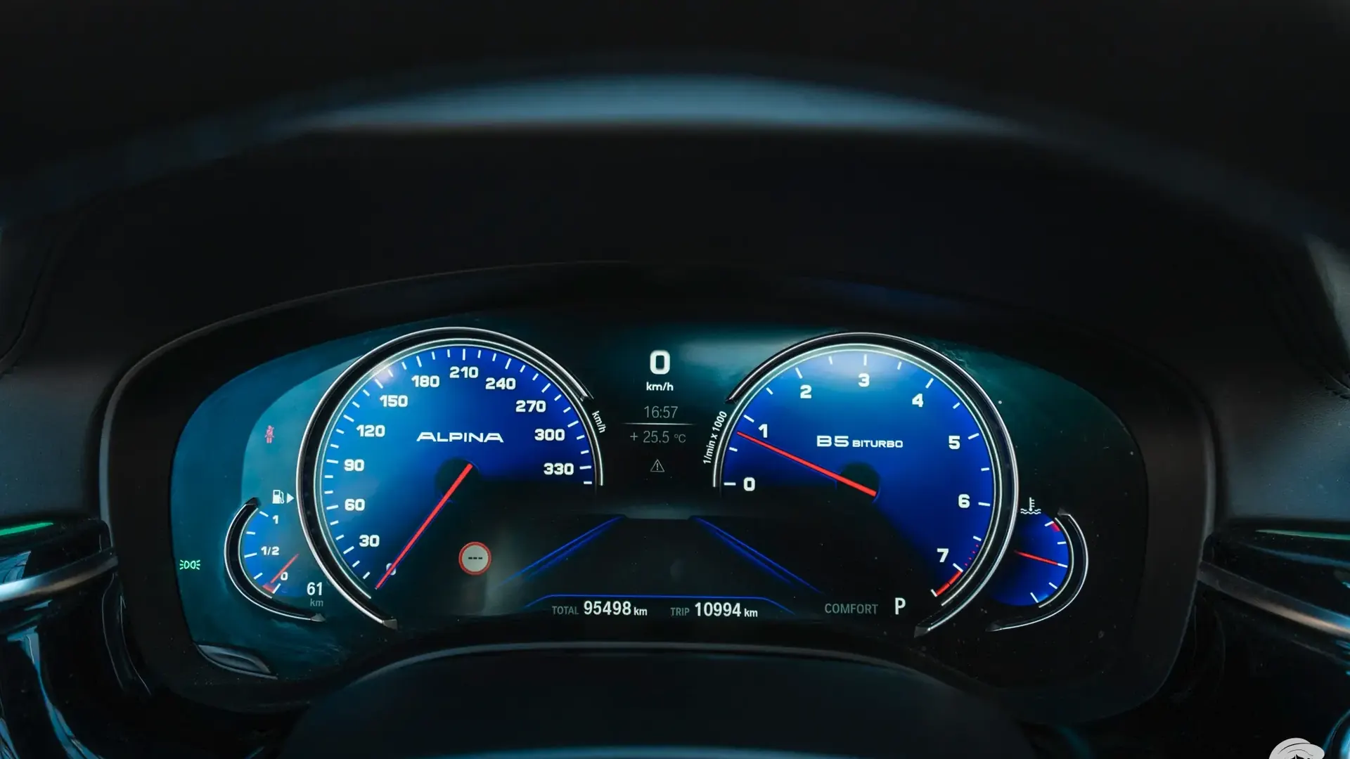 Alpina B5 — photo 12