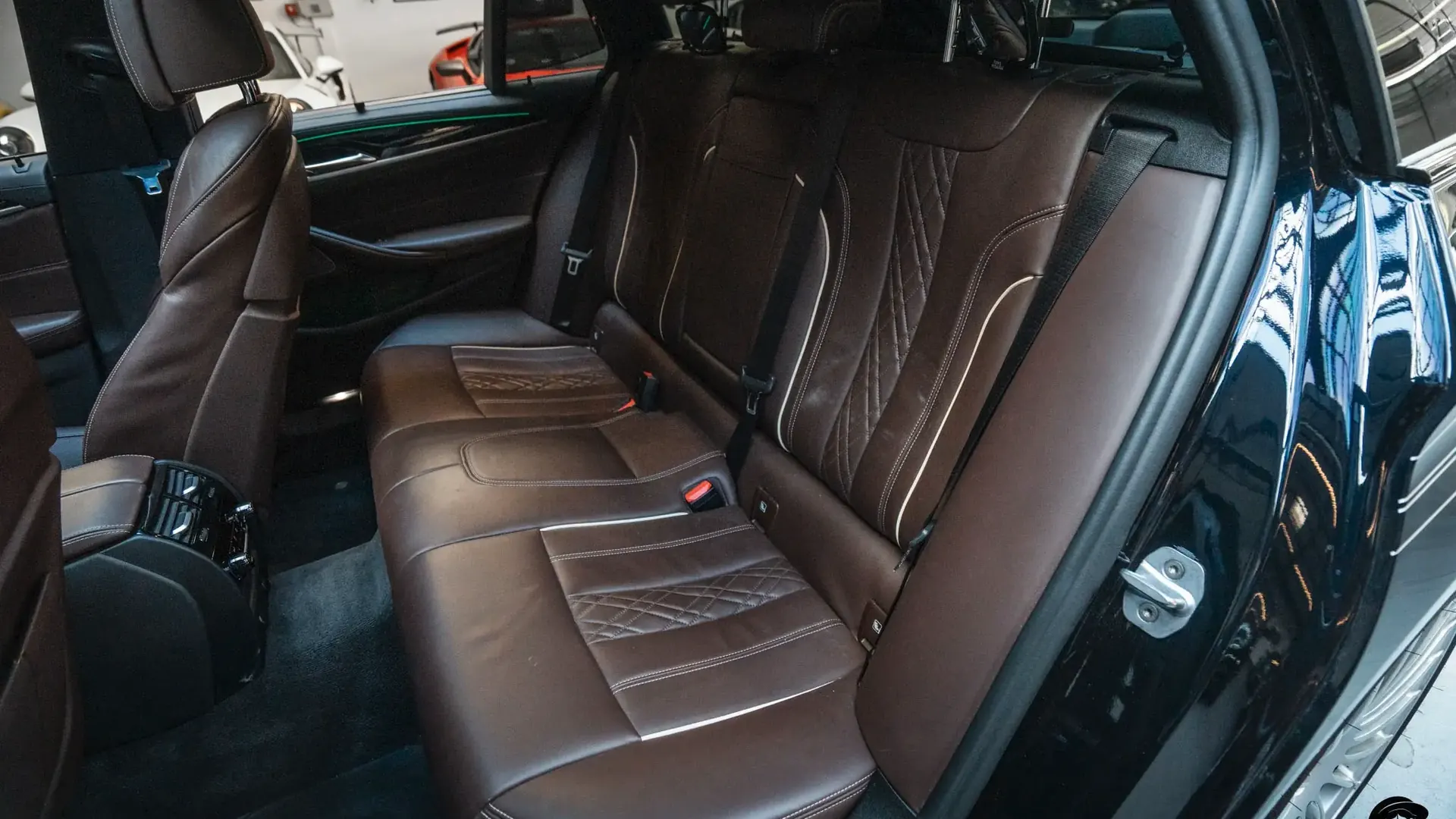 Alpina B5 — photo 21