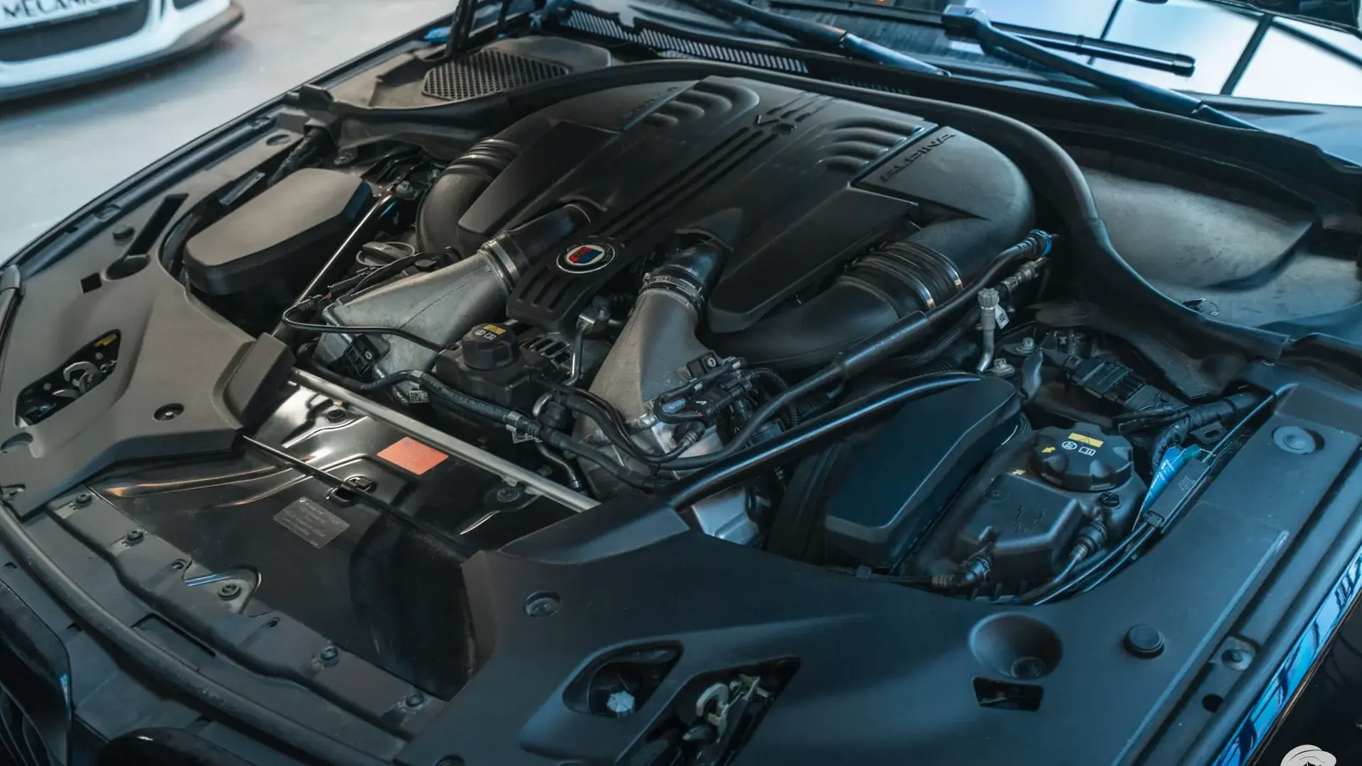 Alpina B5 — photo 47