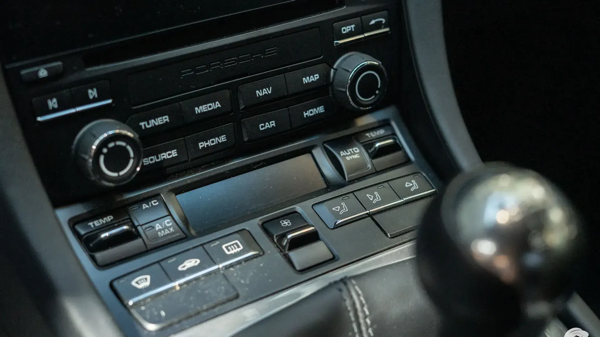 Porsche 991.2 — photo 17