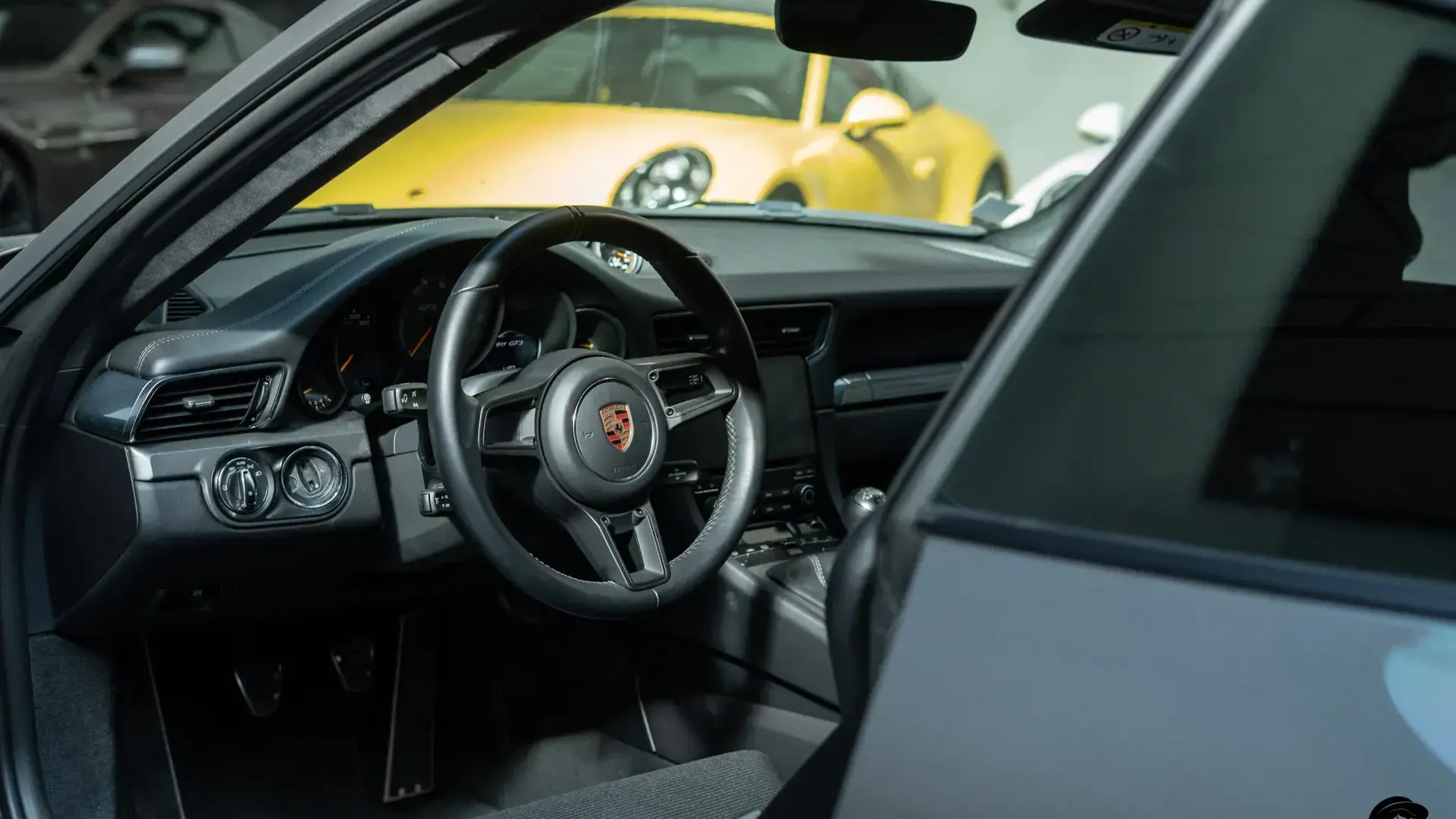 Porsche 991.2 — photo 8