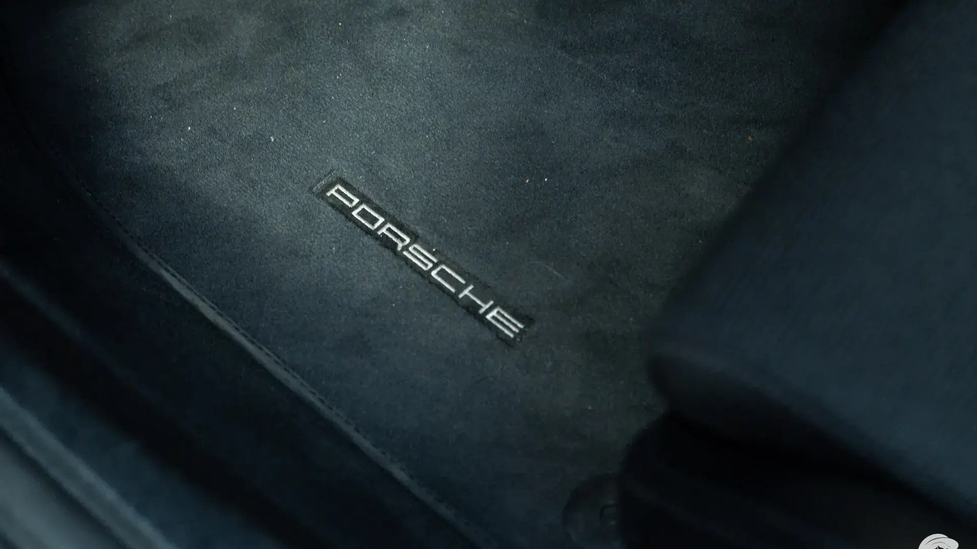 Porsche 991.2 — photo 12
