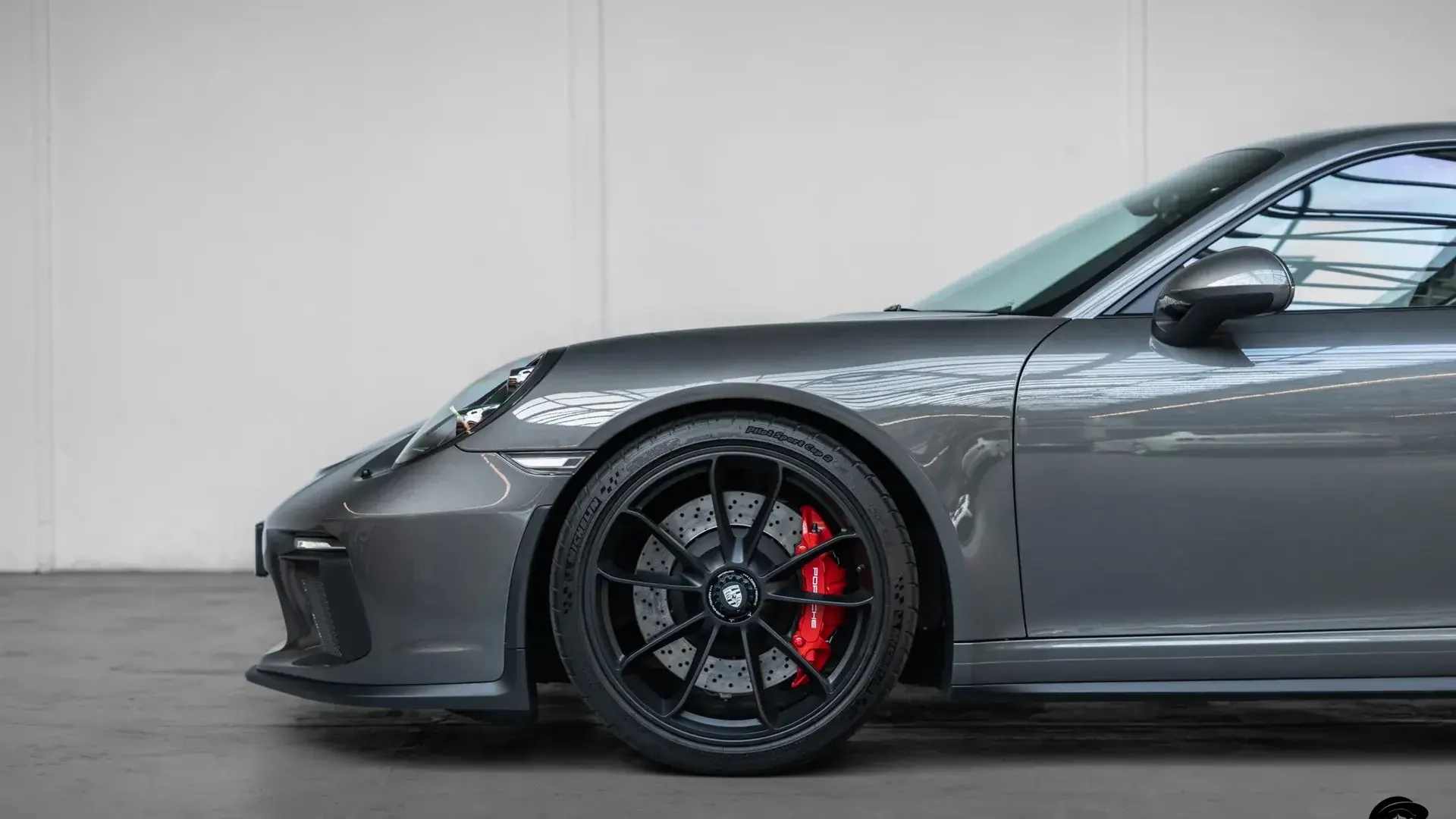 Porsche 991.2 — photo 6