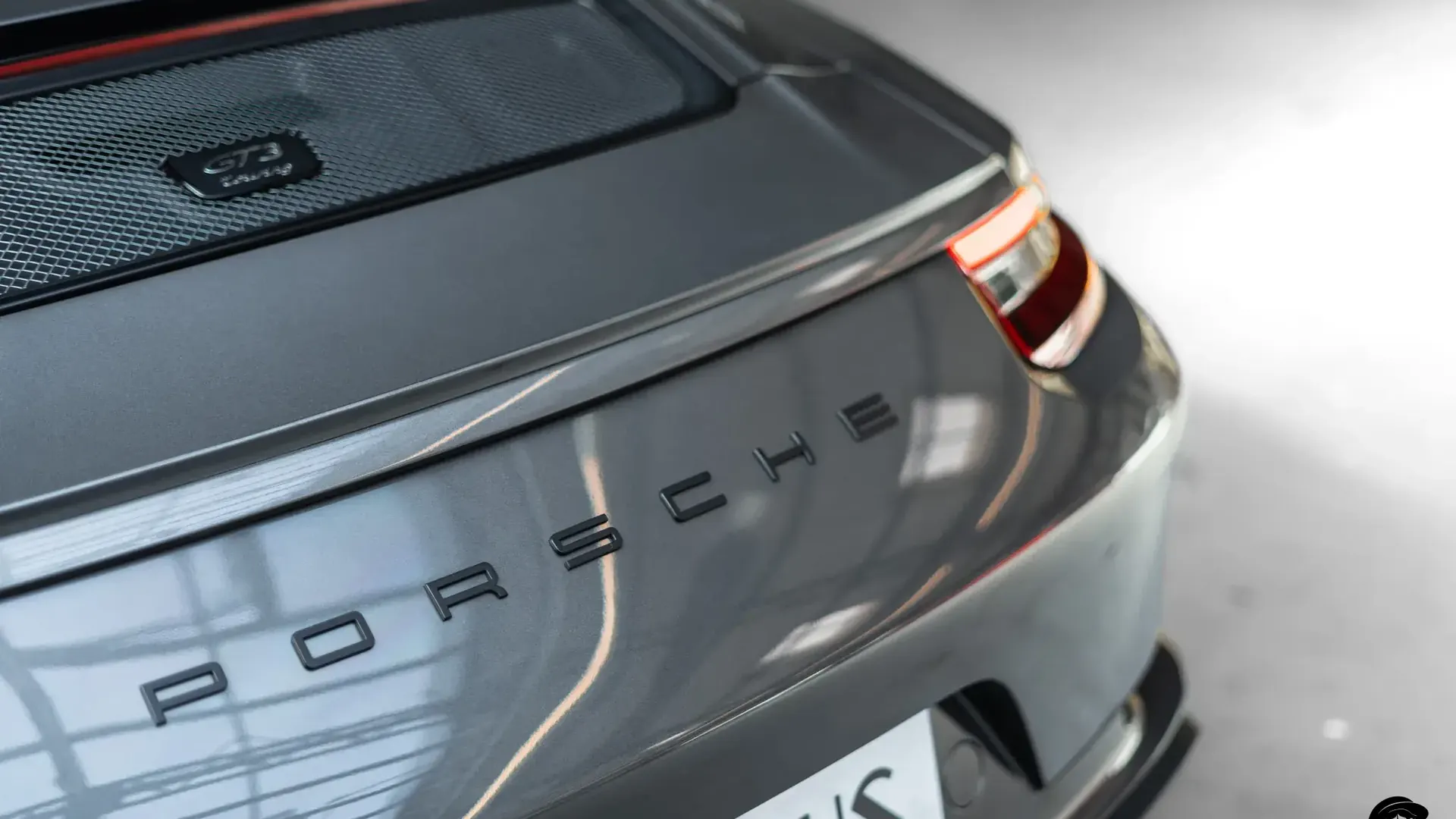 Porsche 991.2 — photo 37