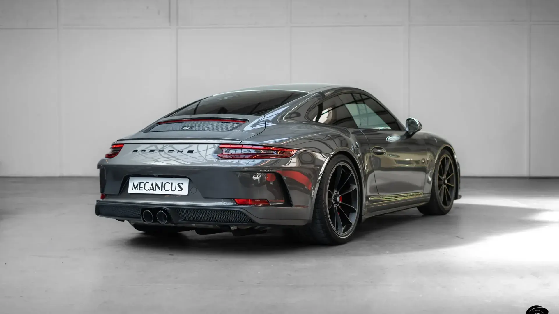 Porsche 991.2 — photo 2