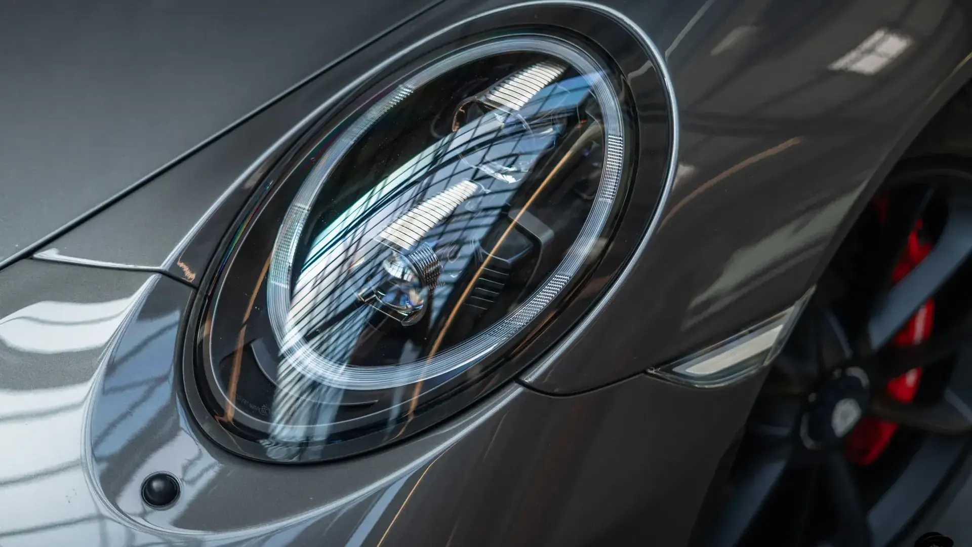 Porsche 991.2 — photo 33