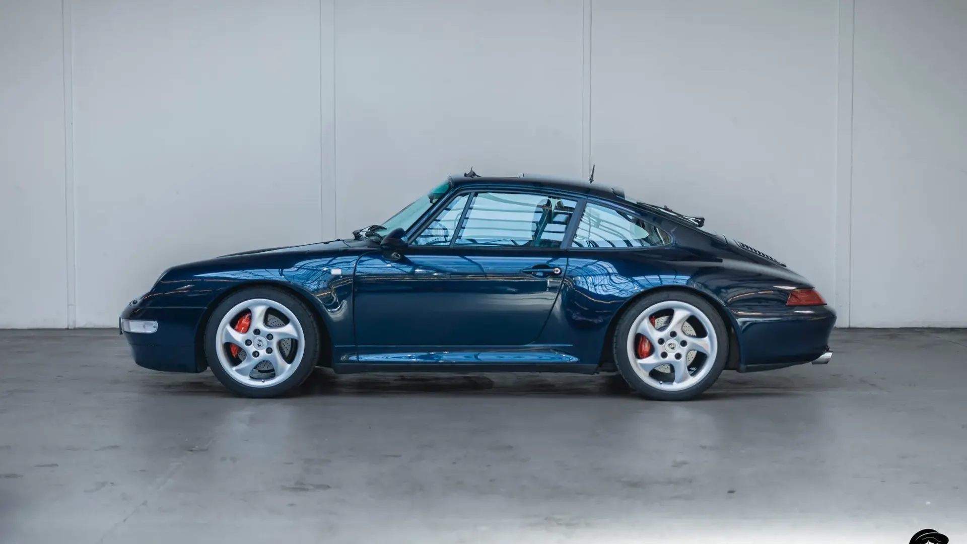 Porsche 911 — photo 6