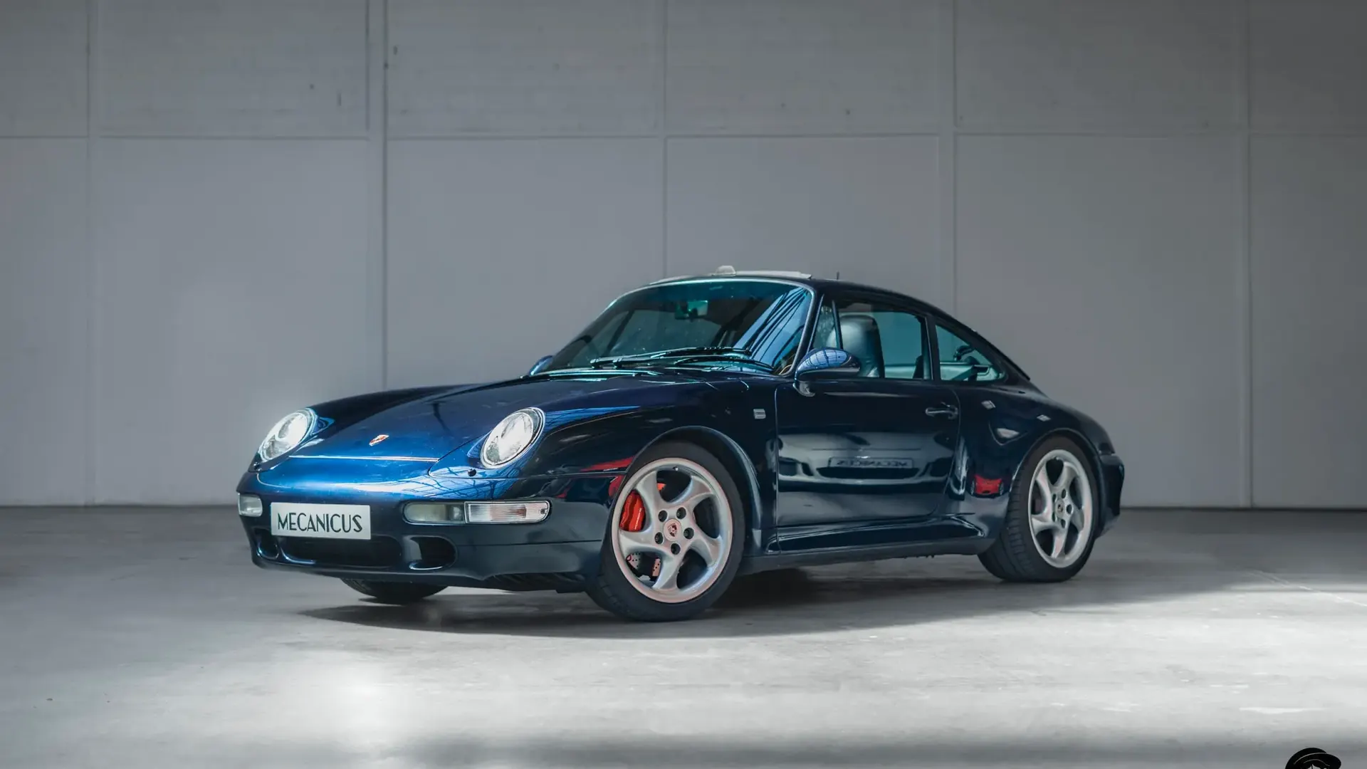 Porsche 911 — photo 2