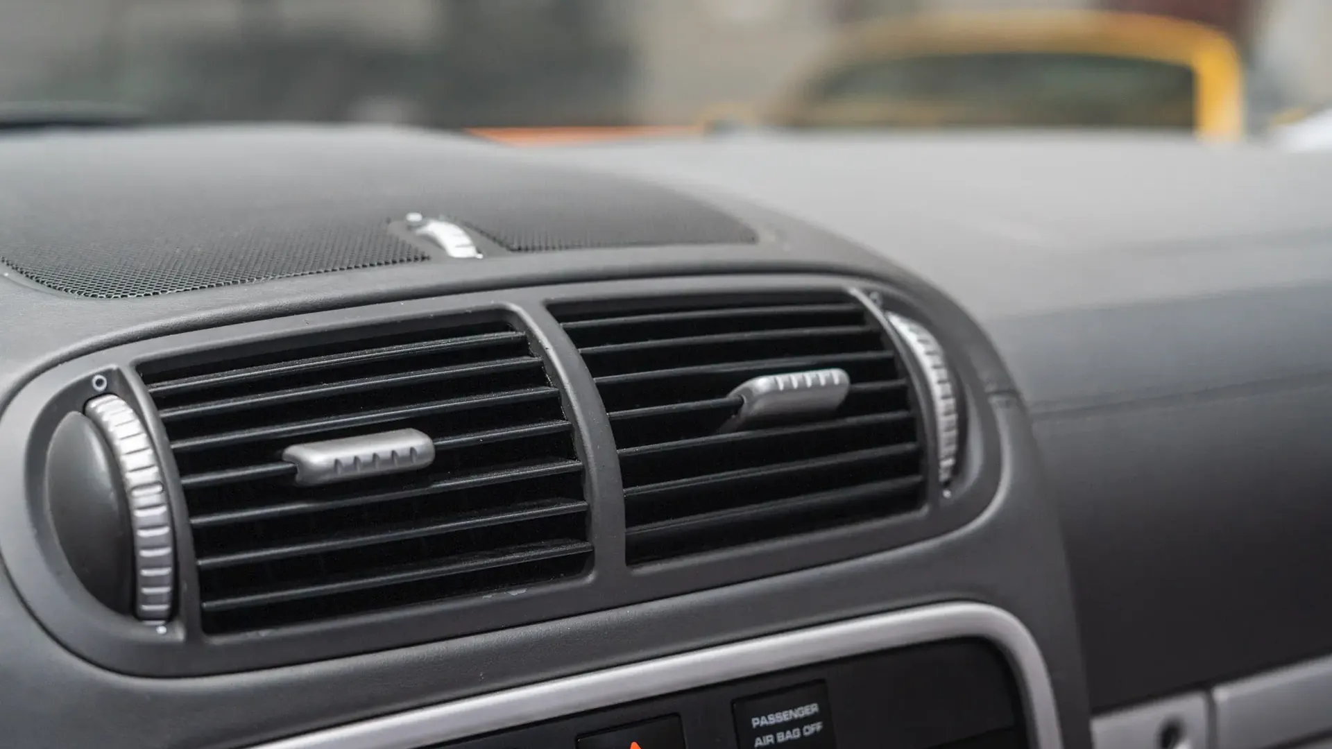 Porsche Cayenne — photo 25