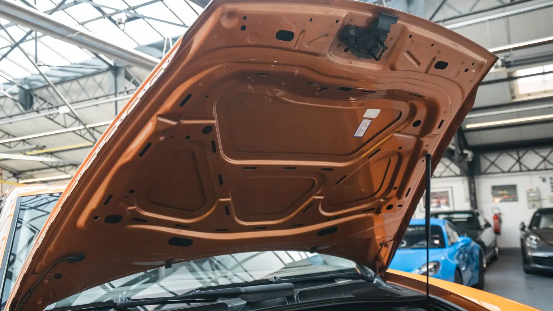 Porsche Cayenne — photo 48