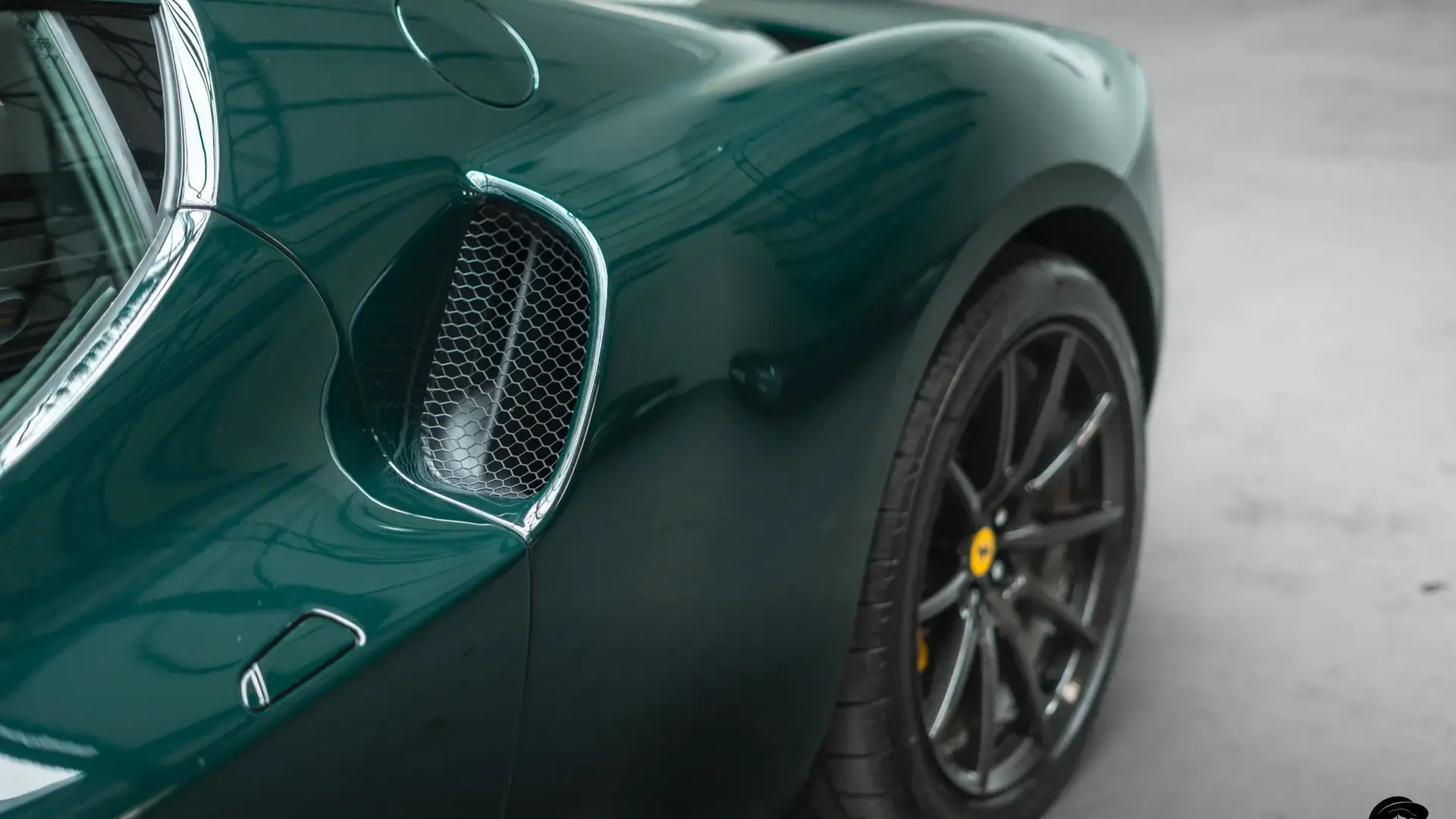 Ferrari 296 — photo 38