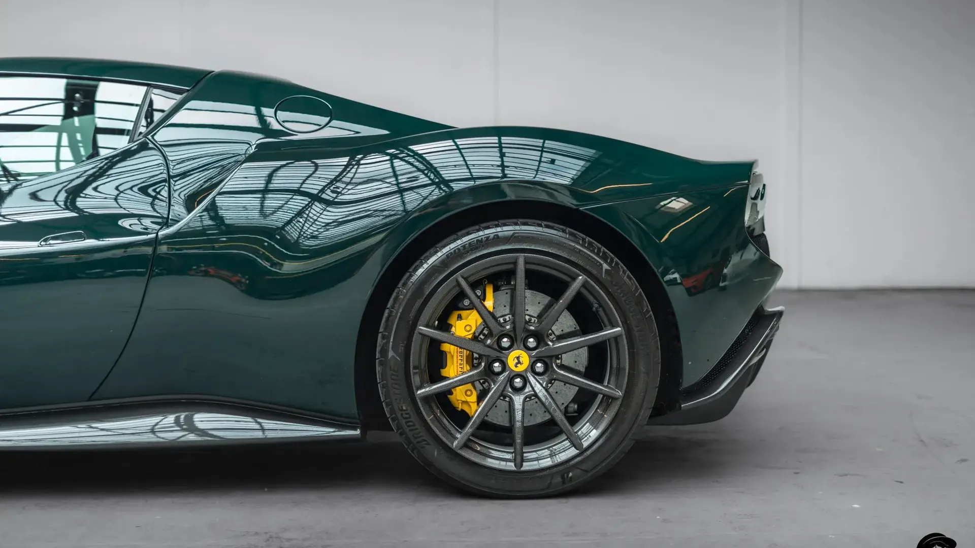 Ferrari 296 — photo 7